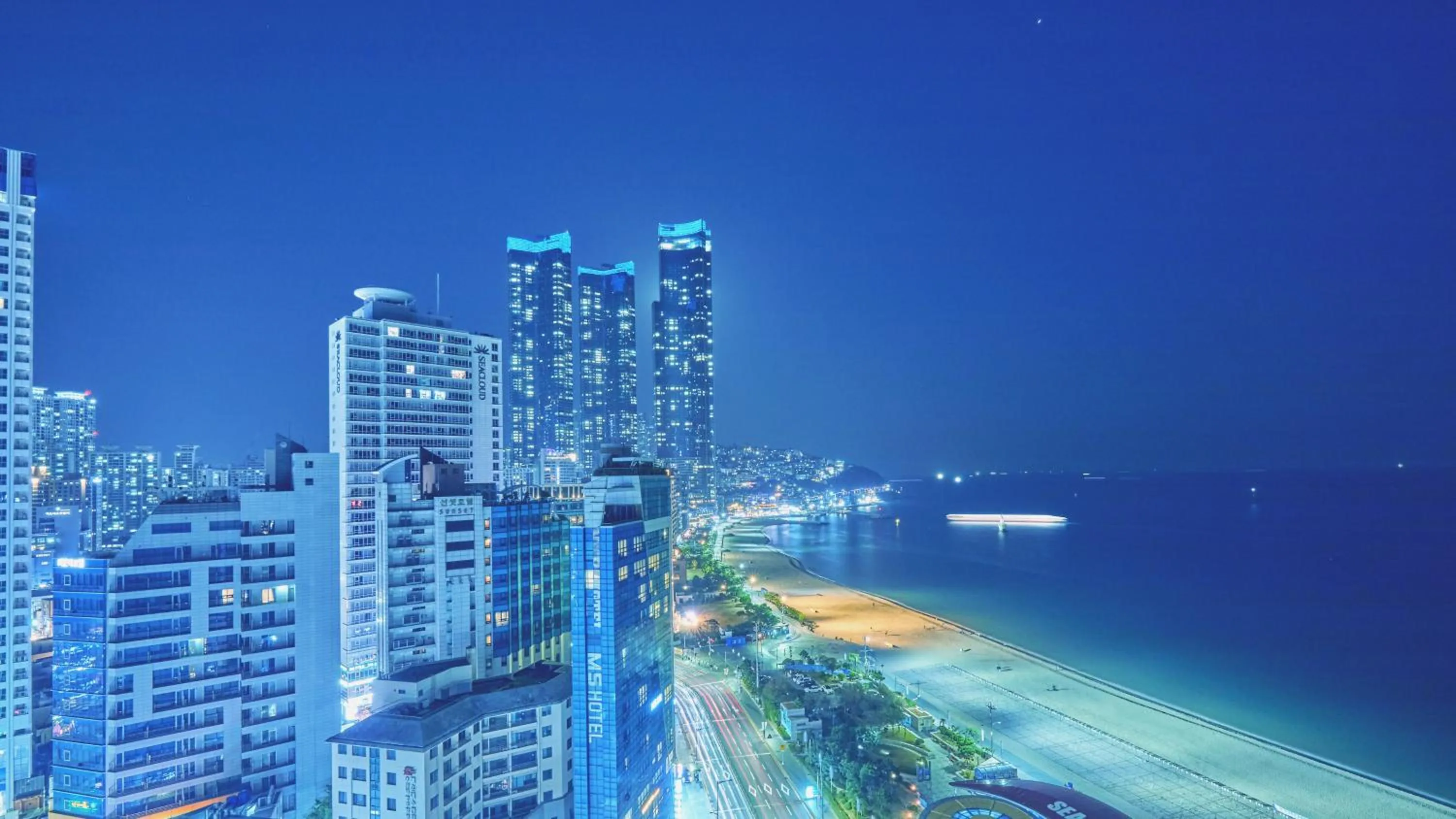 View (from property/room) in Kolon Seacloud Hotel