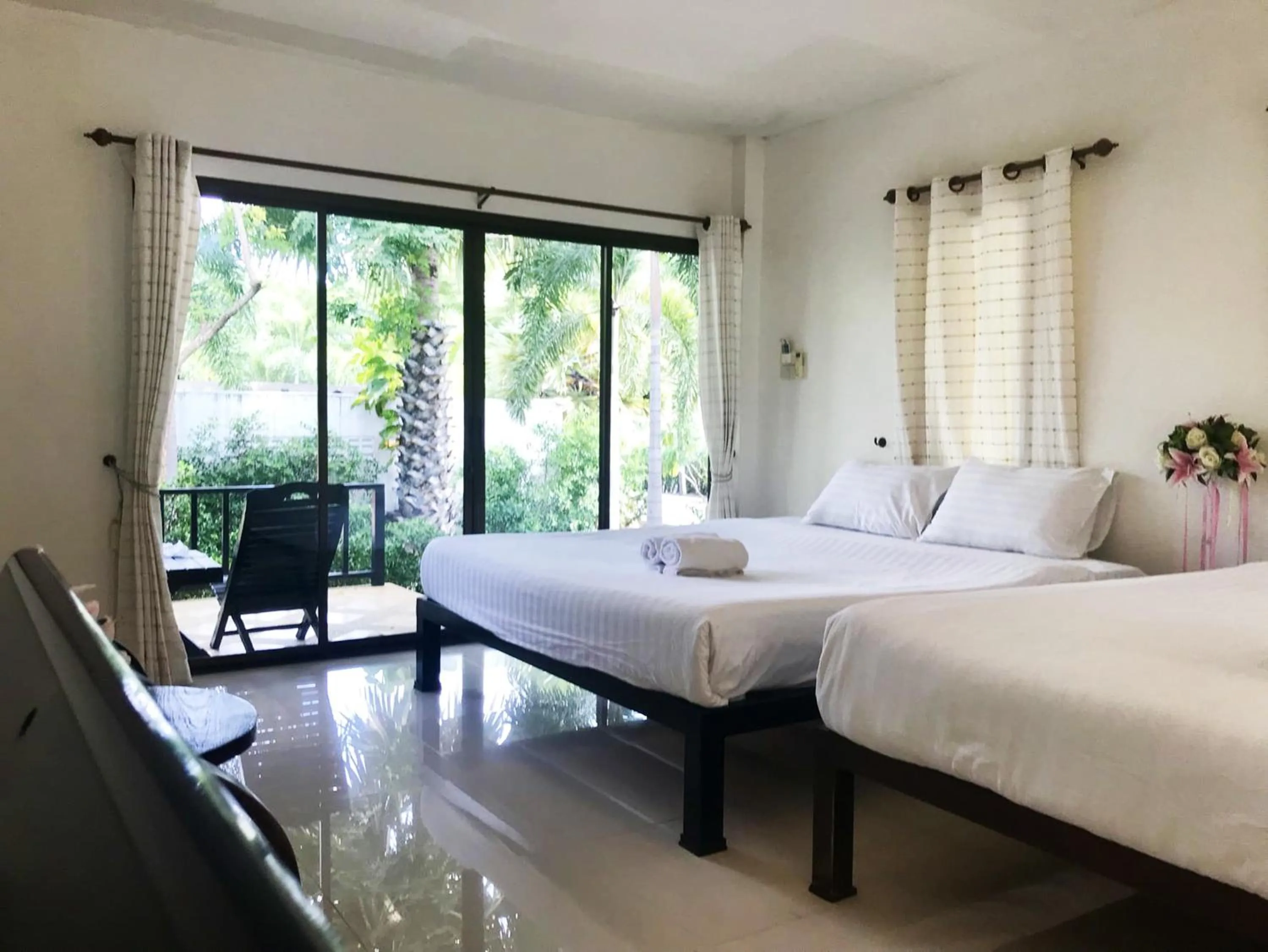 Bedroom, Bed in Pranburi Cabana Resort
