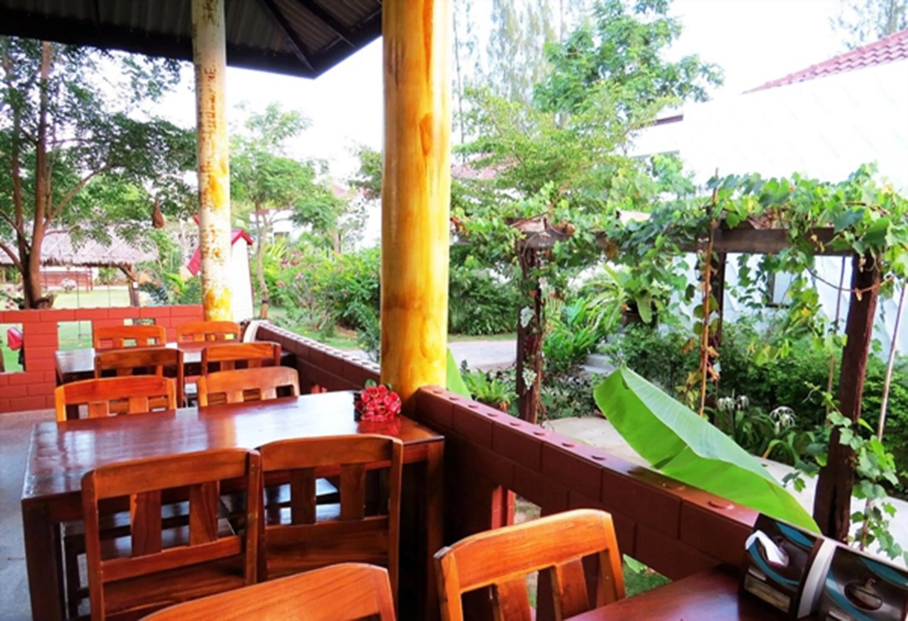 Restaurant/places to eat in Pranburi Cabana Resort