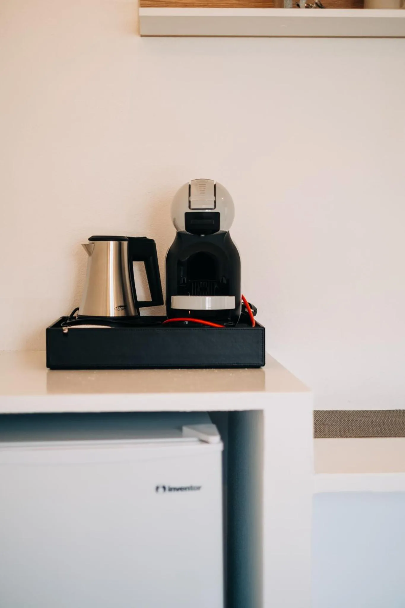 Coffee/tea facilities in Mesanto Luxury Suites