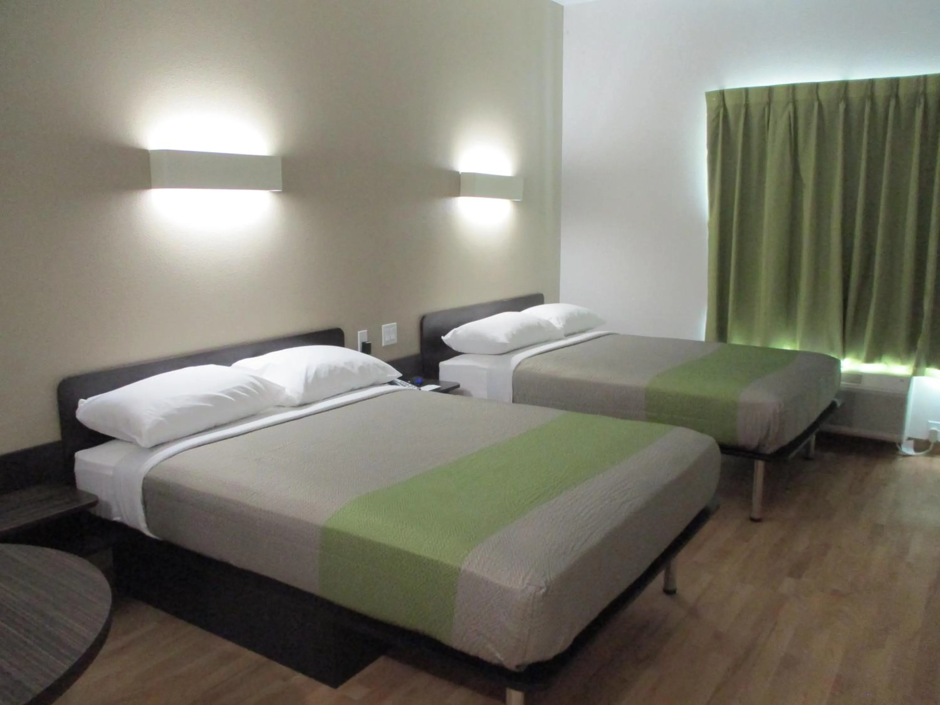 Bedroom, Bed in Motel 6-Corpus Christi, TX