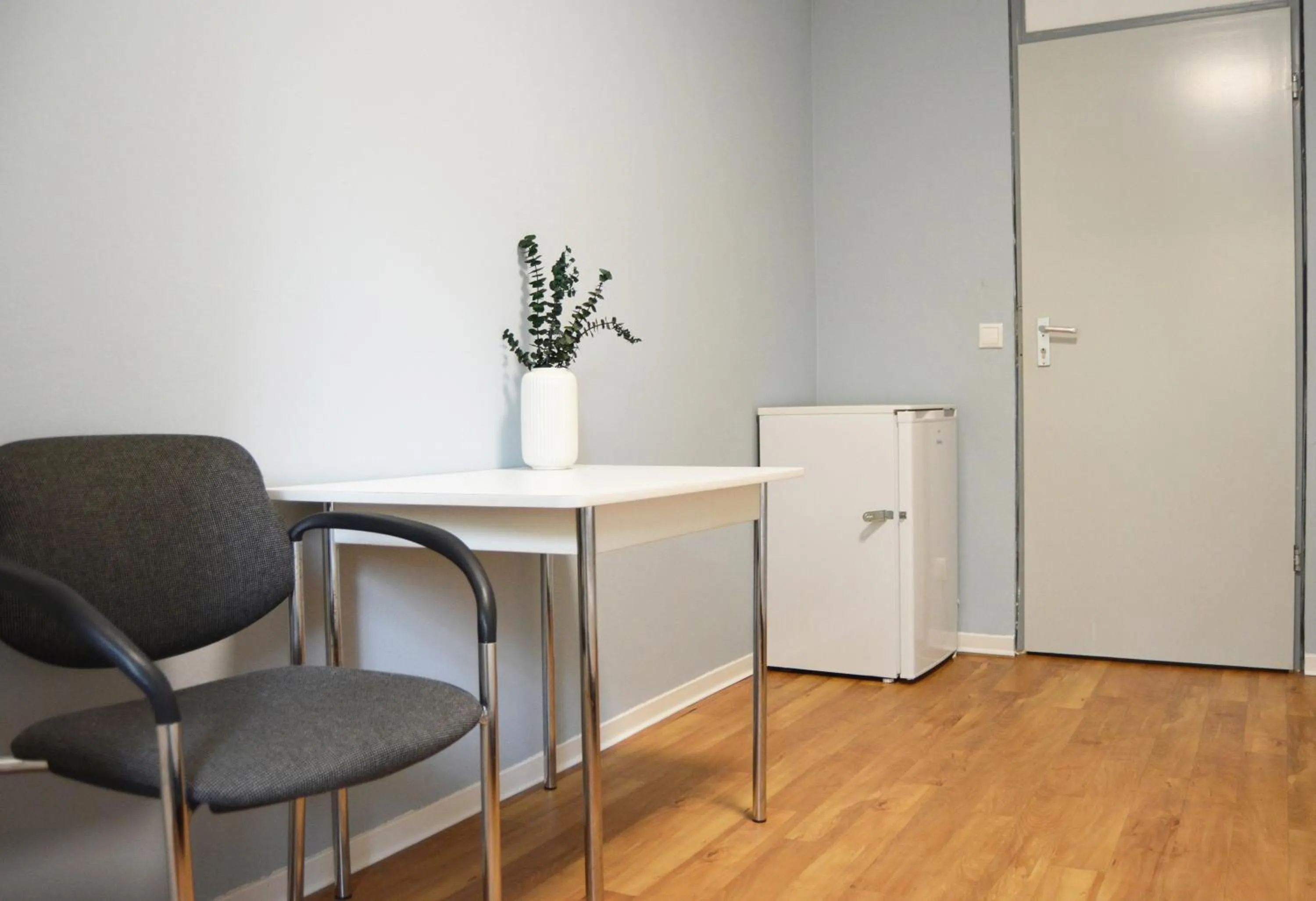 Photo of the whole room in 1, 2, sleep Hostel Nürnberg Messe