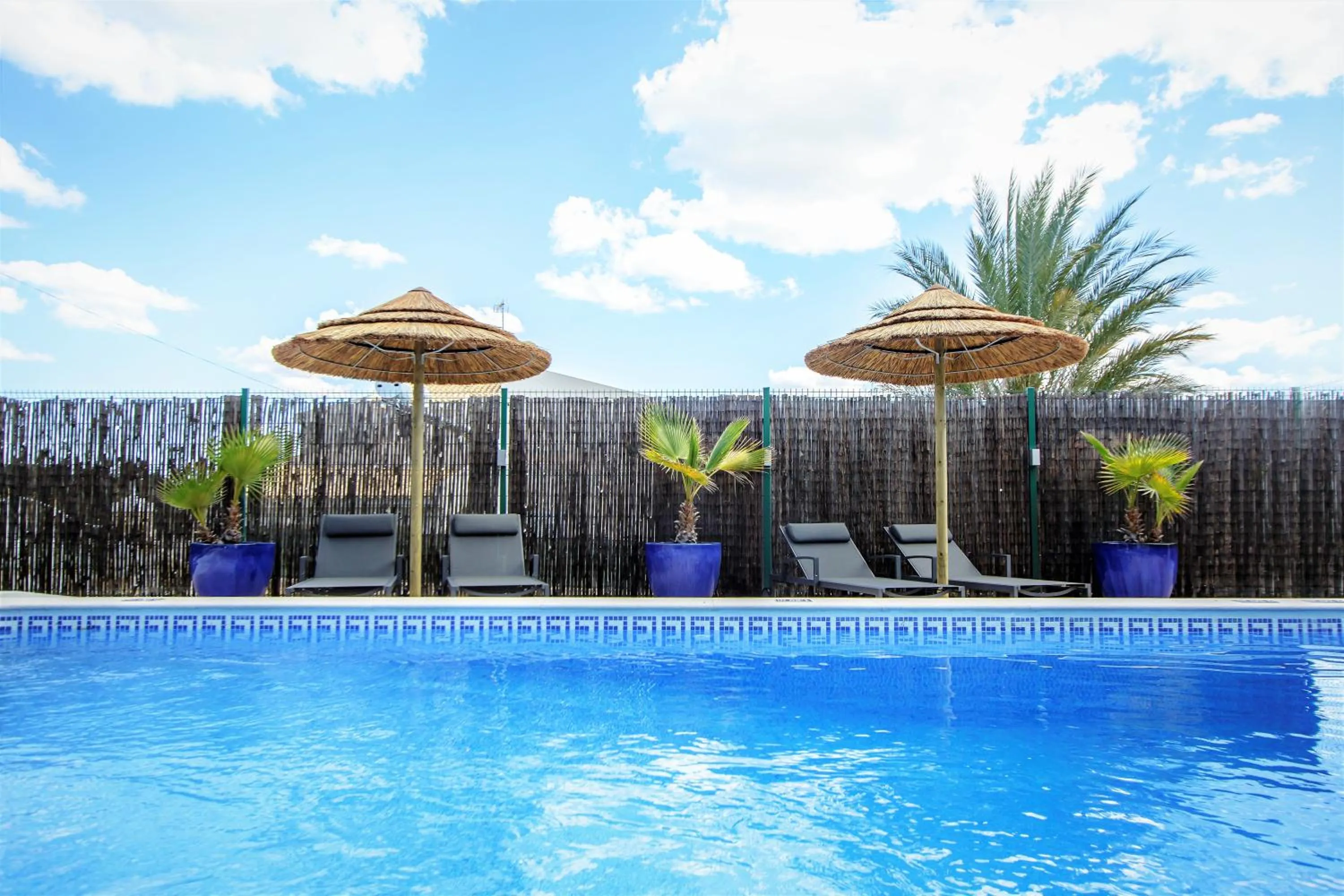 villa yvonne,private pool,private parking 1,7 km from the beach