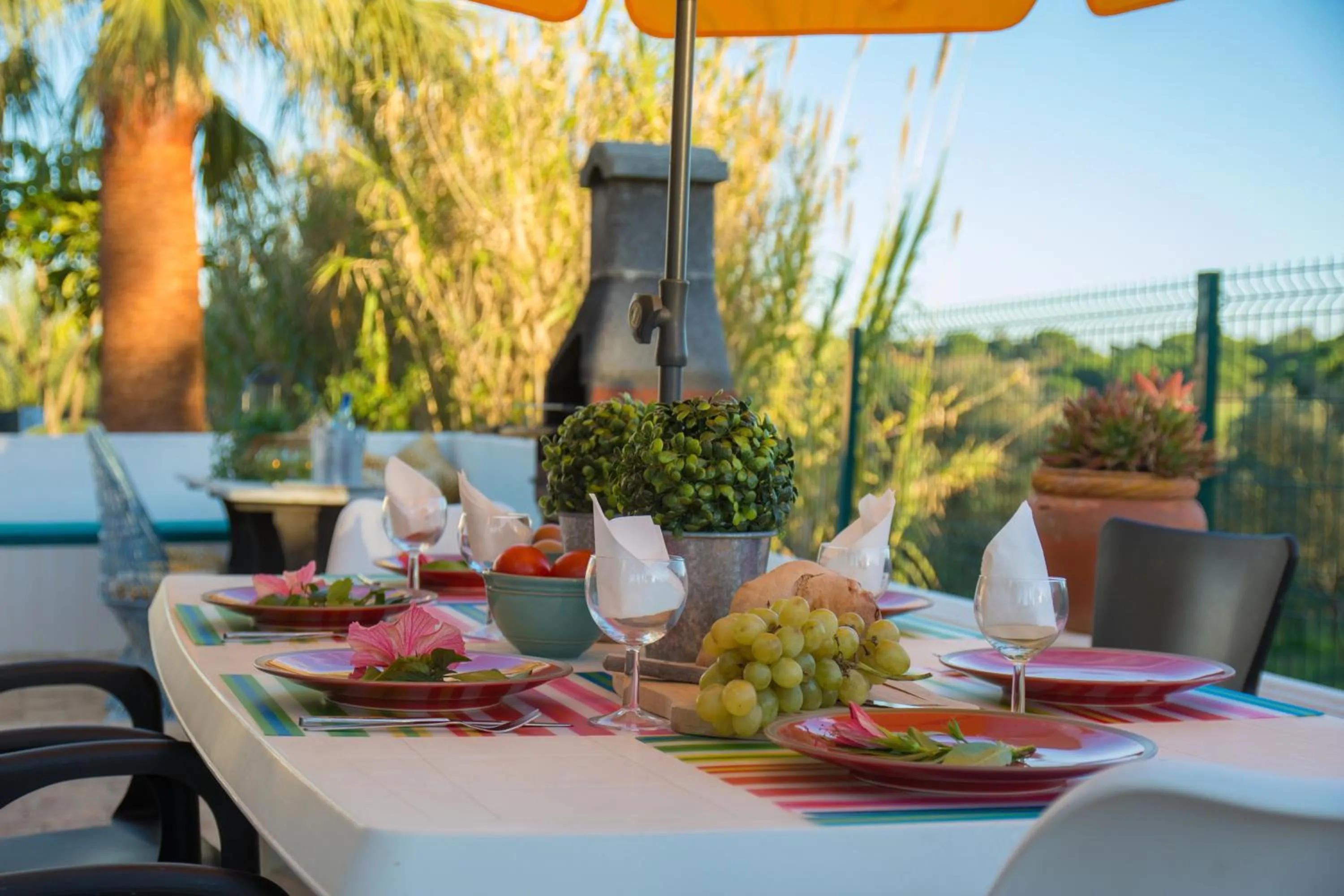 villa yvonne,private pool,private parking 1,7 km from the beach