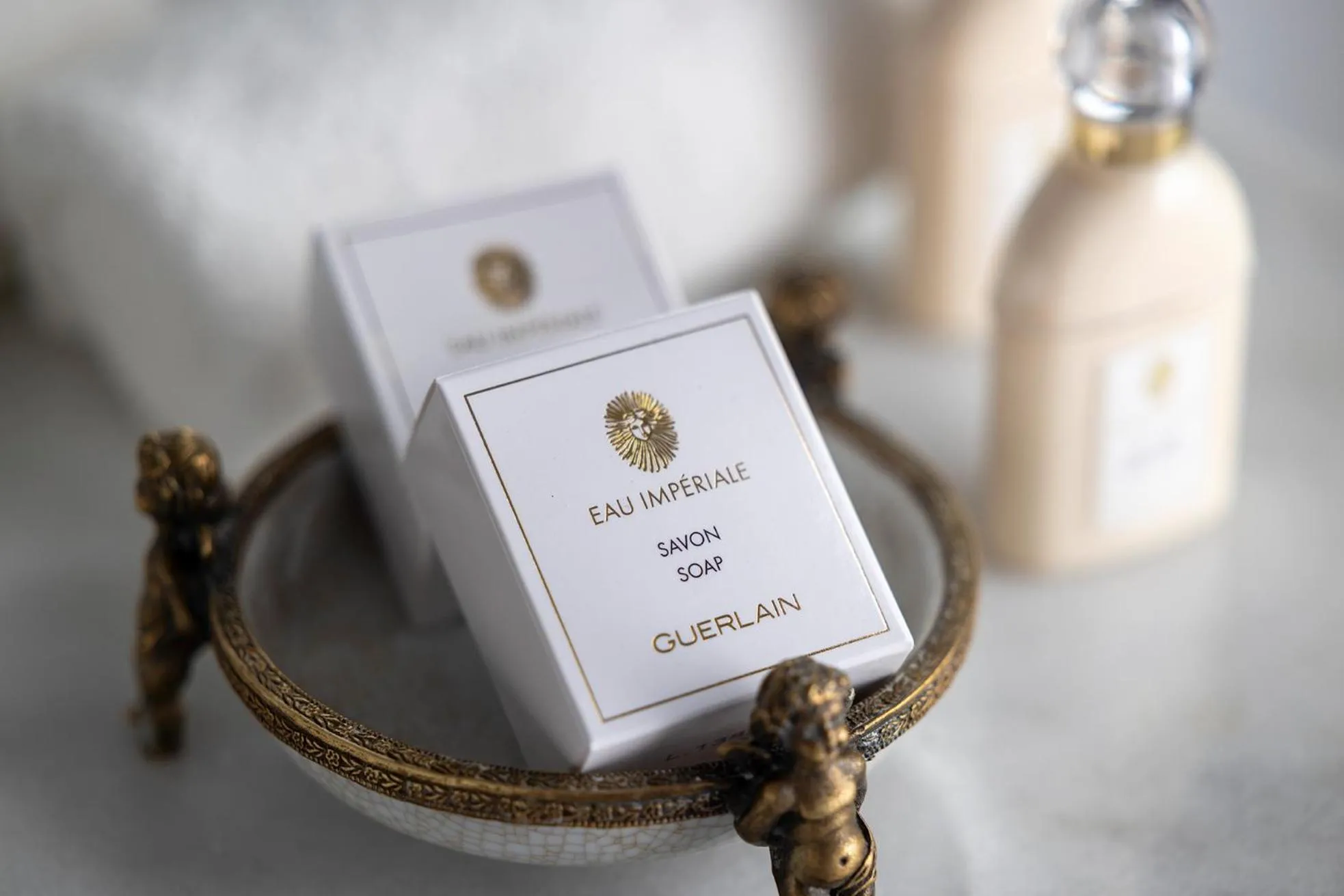 Bathroom in Palais Ronsard Relais & Chateaux