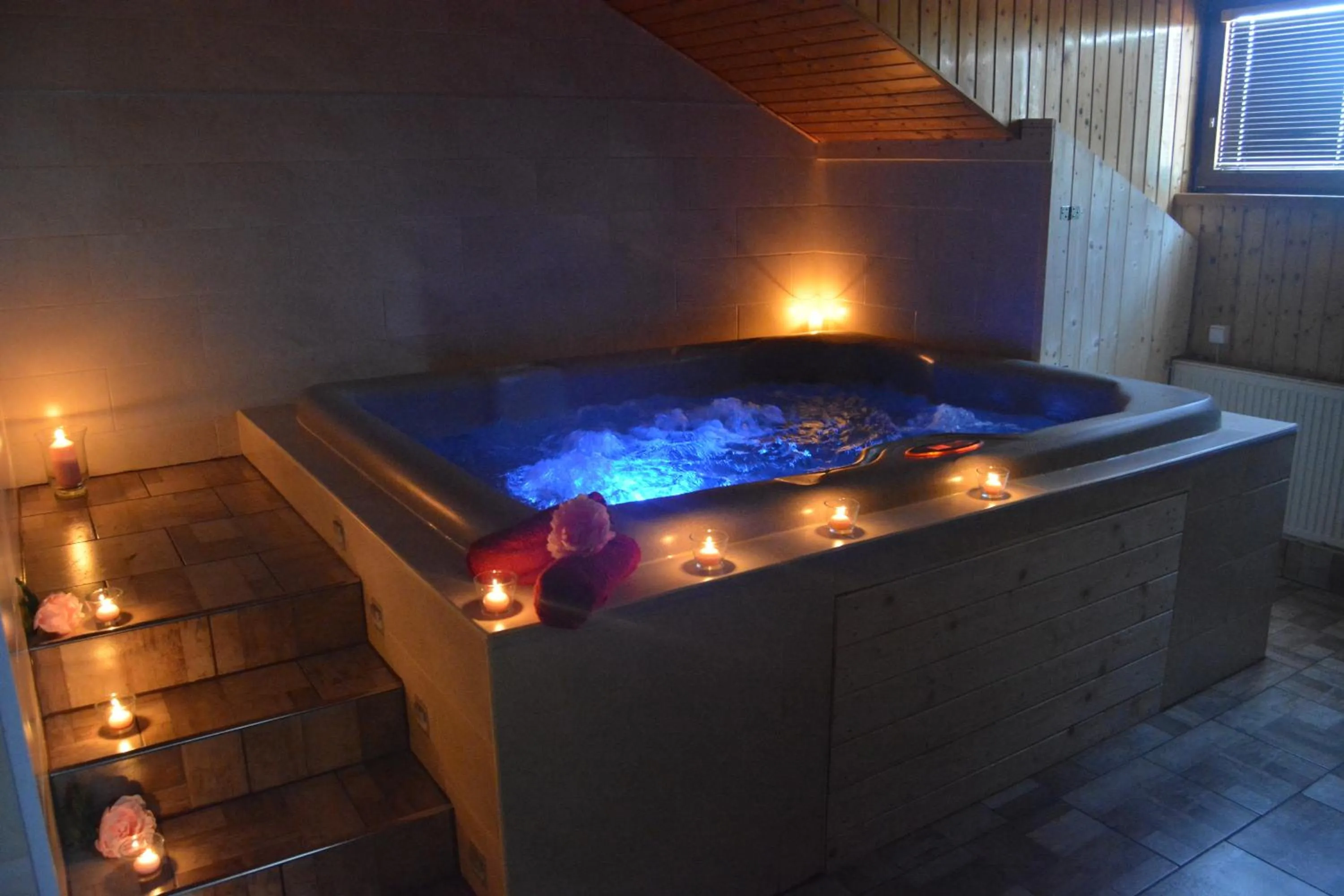 Restaurace a penzion Lutena