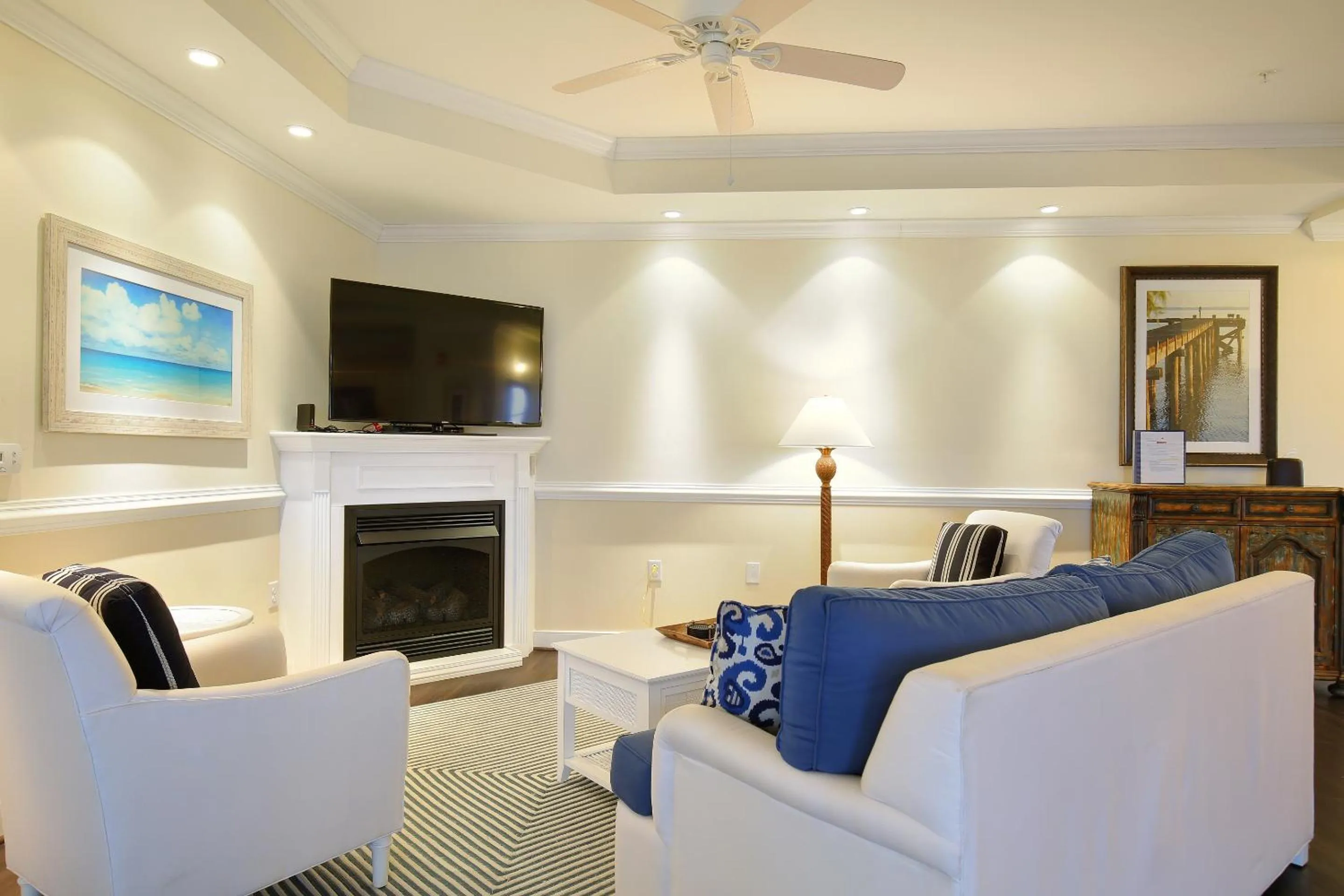 Living room in Waterside Resort