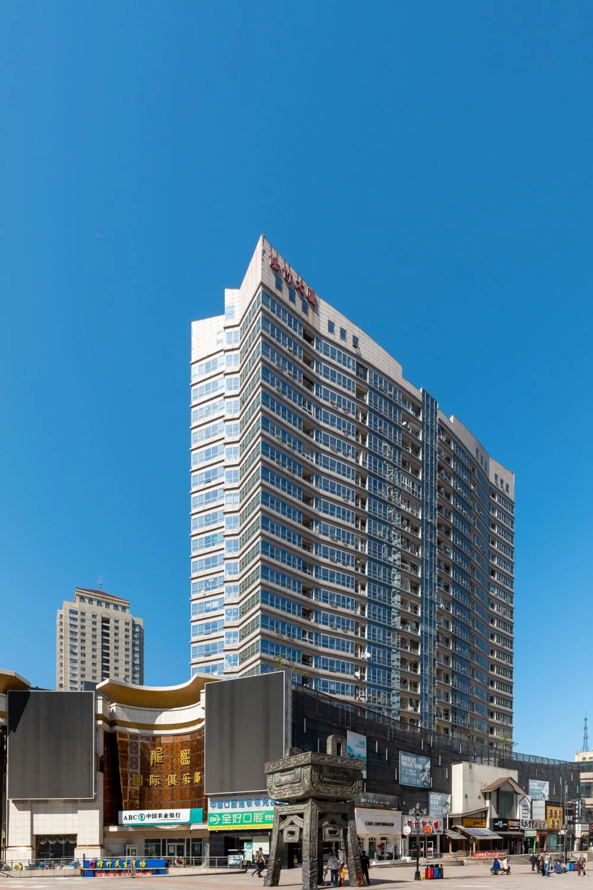 Property building in Dalian Xiuzhu Mansion Apartment