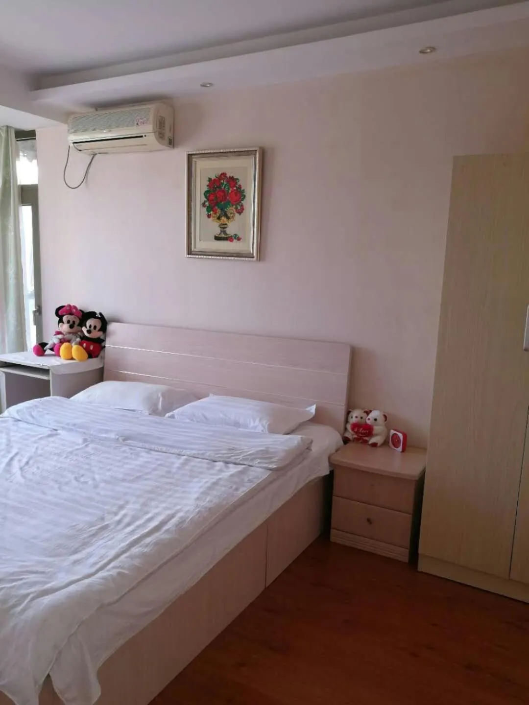 Bedroom, Bed in Dalian Xiuzhu Mansion Apartment