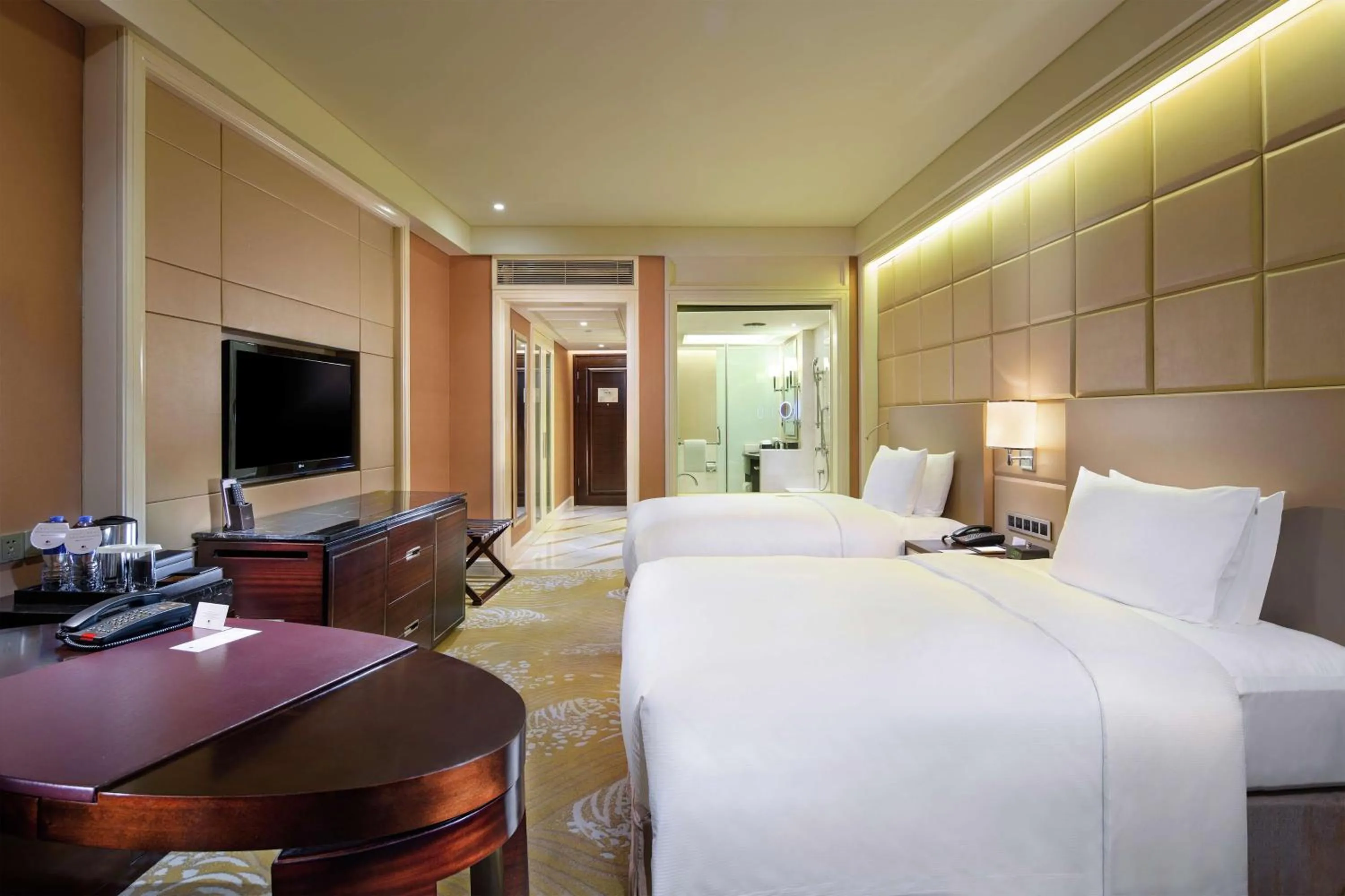 Bedroom, Bed in DoubleTree by Hilton Hotel Putian