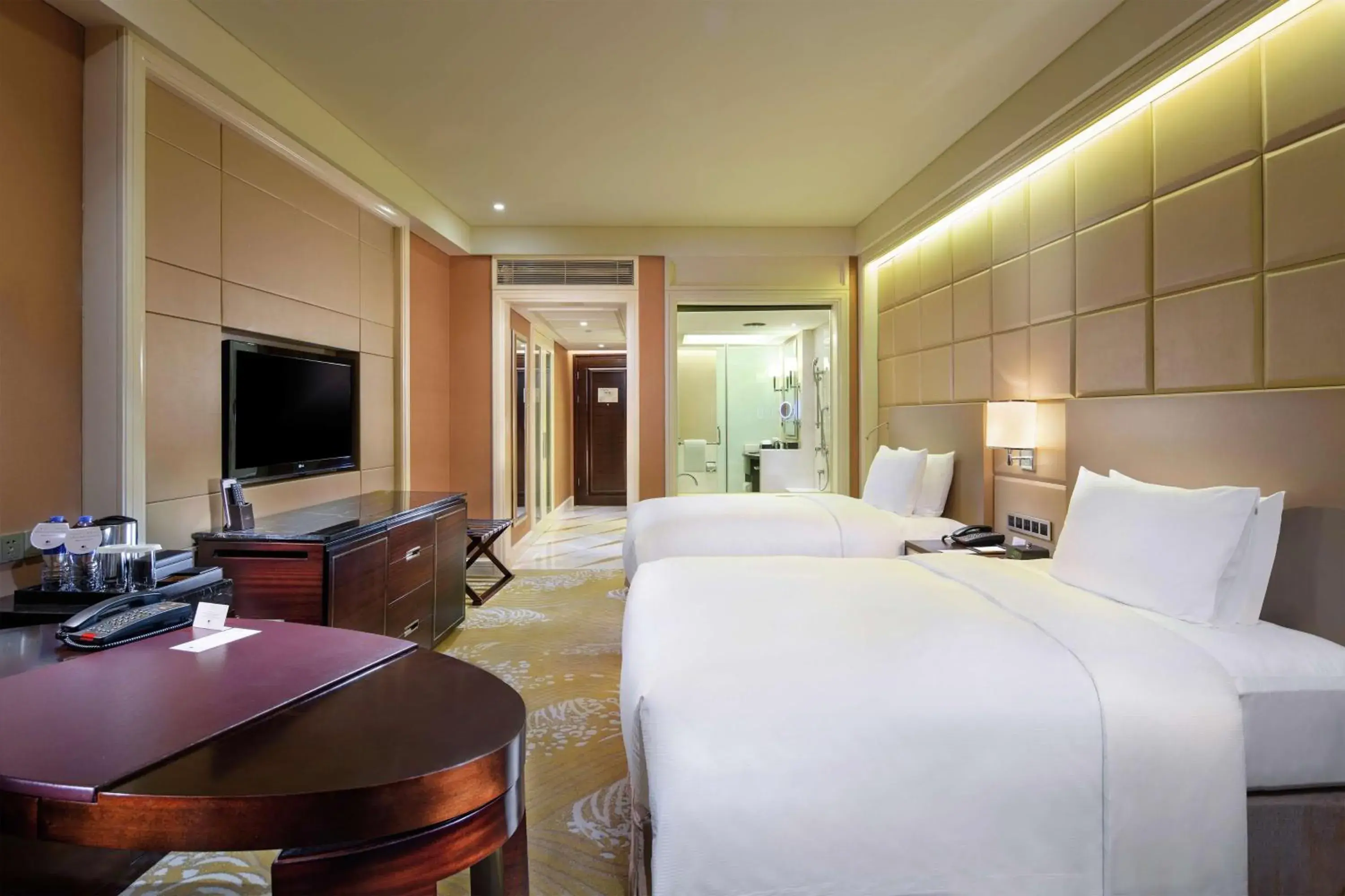Executive Double Room with Two Double Beds in DoubleTree by Hilton Hotel Putian Executive Double Room with Two Double Beds in DoubleTree by Hilton Hotel Putian