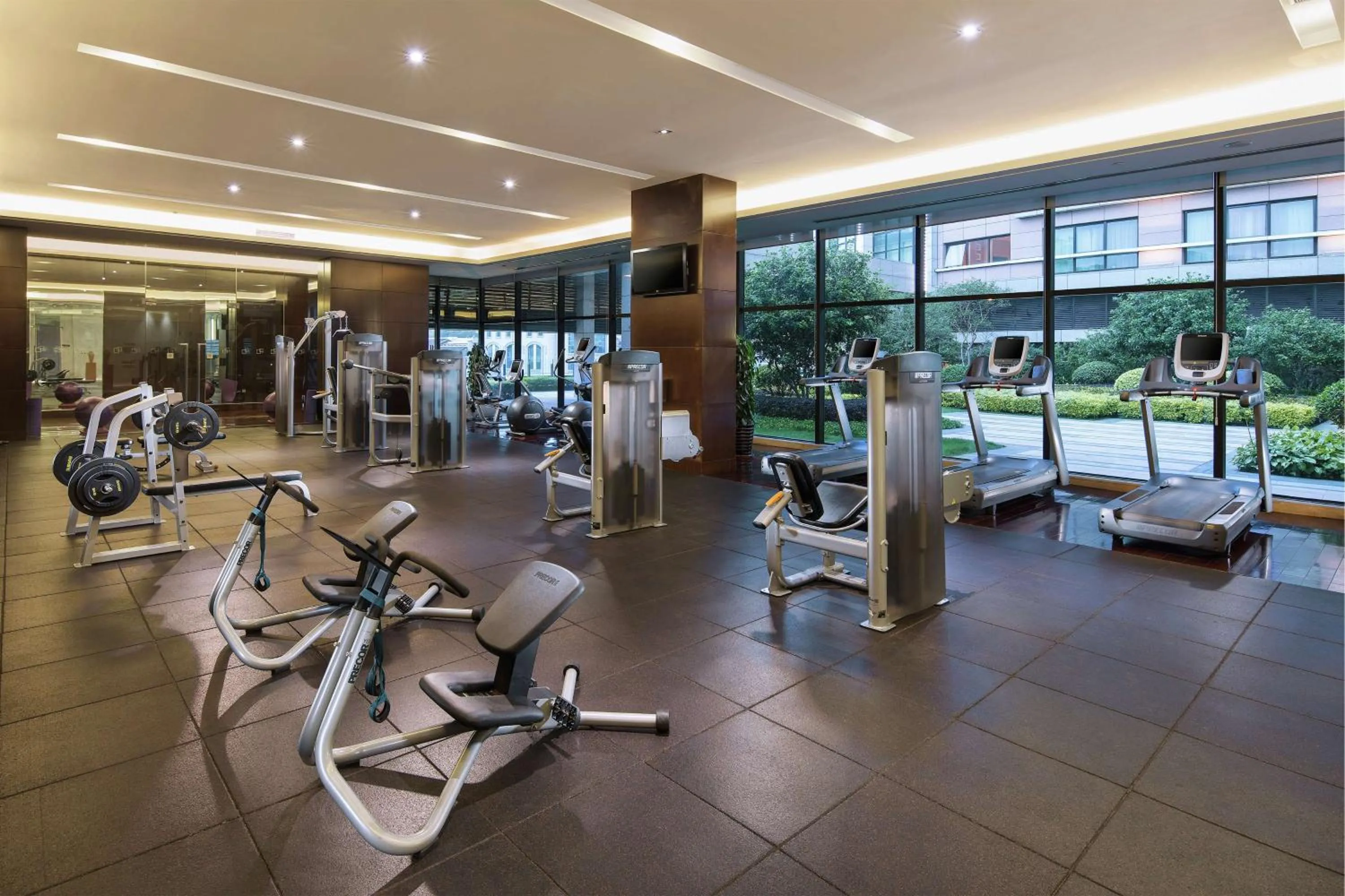 Fitness centre/facilities in DoubleTree by Hilton Hotel Putian
