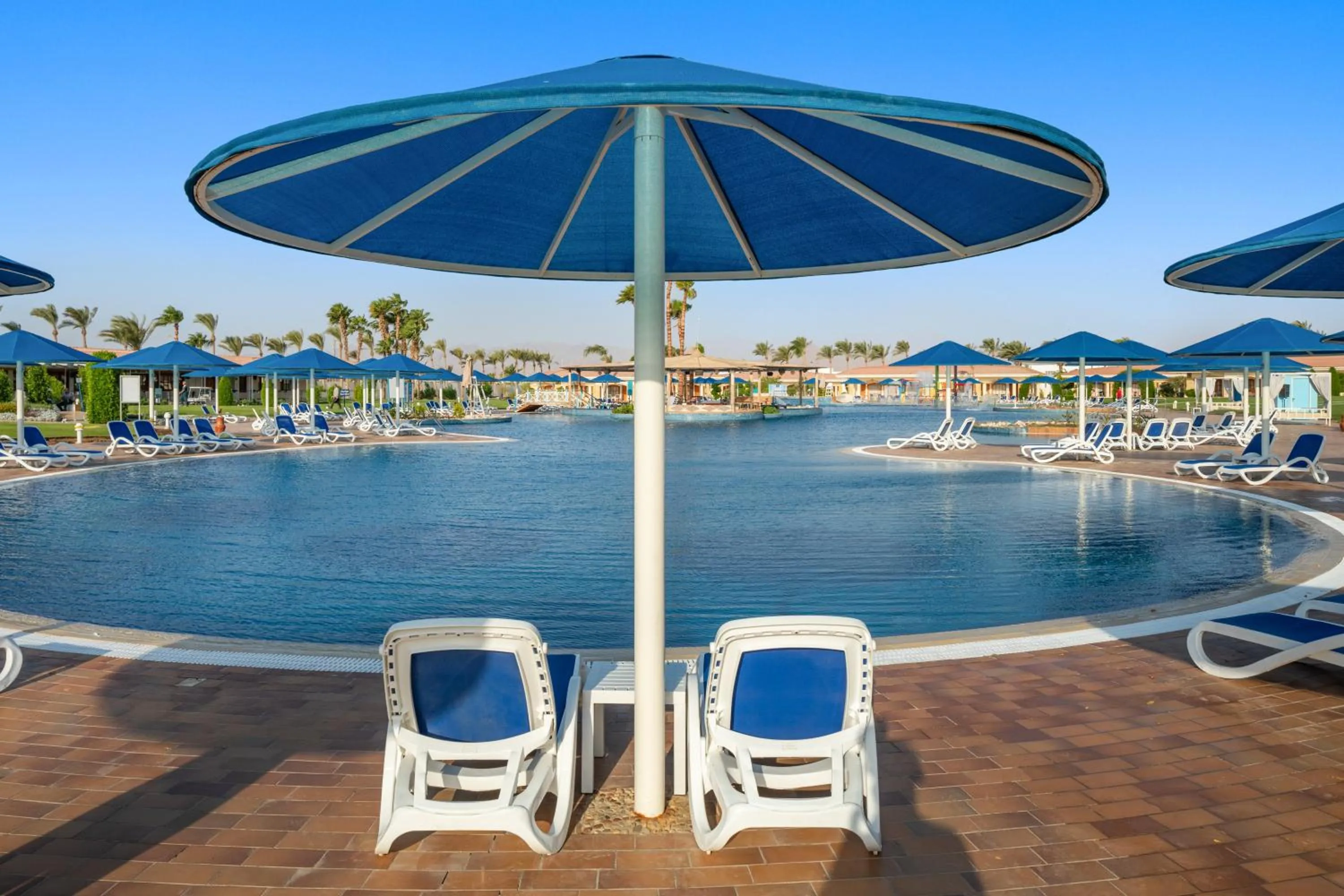 Swimming pool in Pickalbatros Golf Beach Resort - All Inclusive