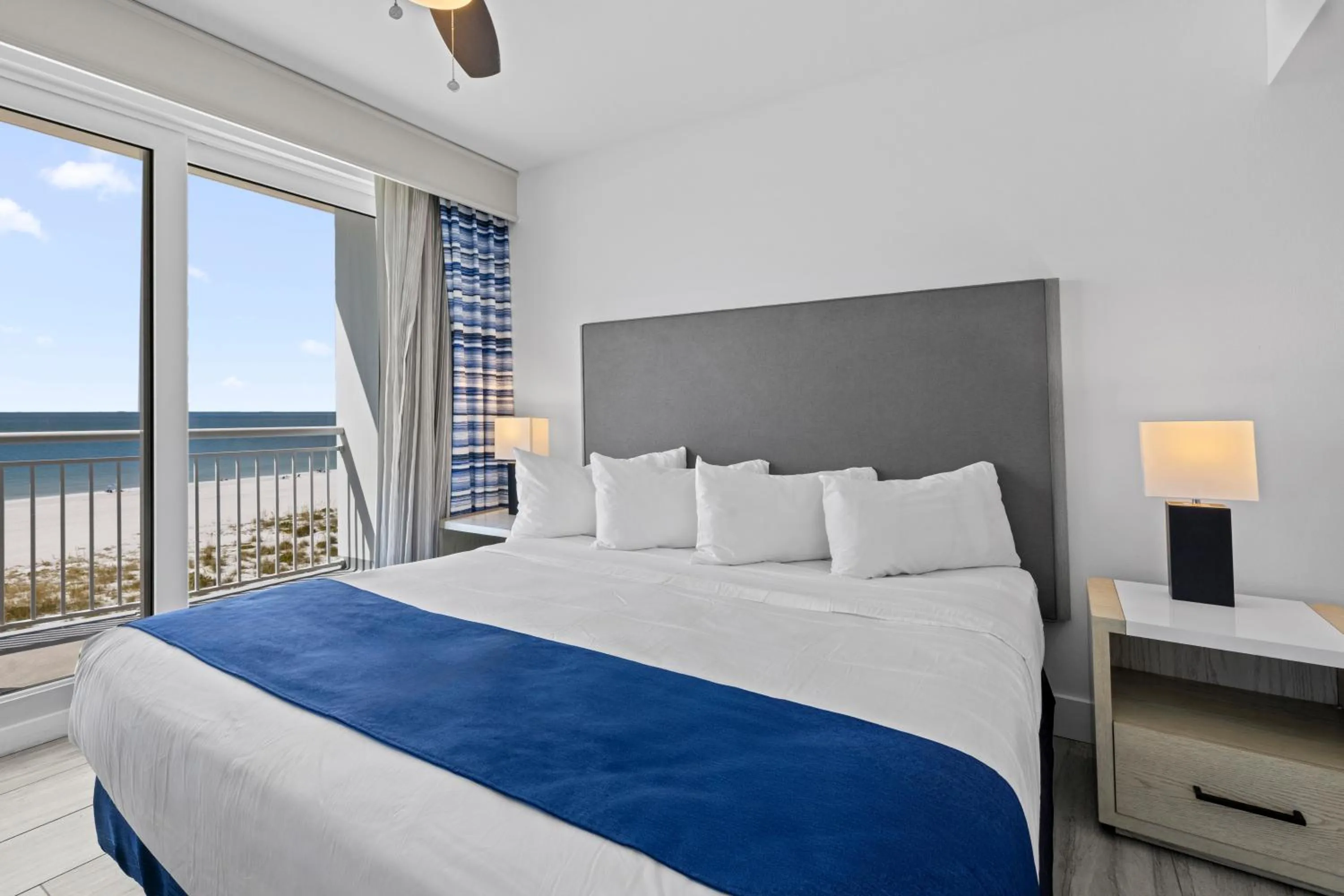 Bedroom, Bed in Provident Oceana Beachfront Suites