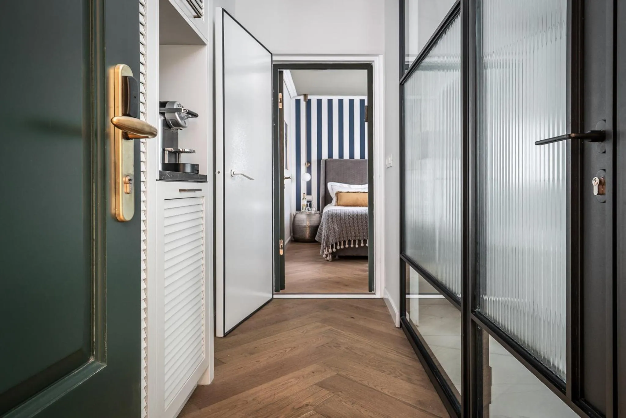 Facade/entrance, Bed in Zamarin Hotel & Spa