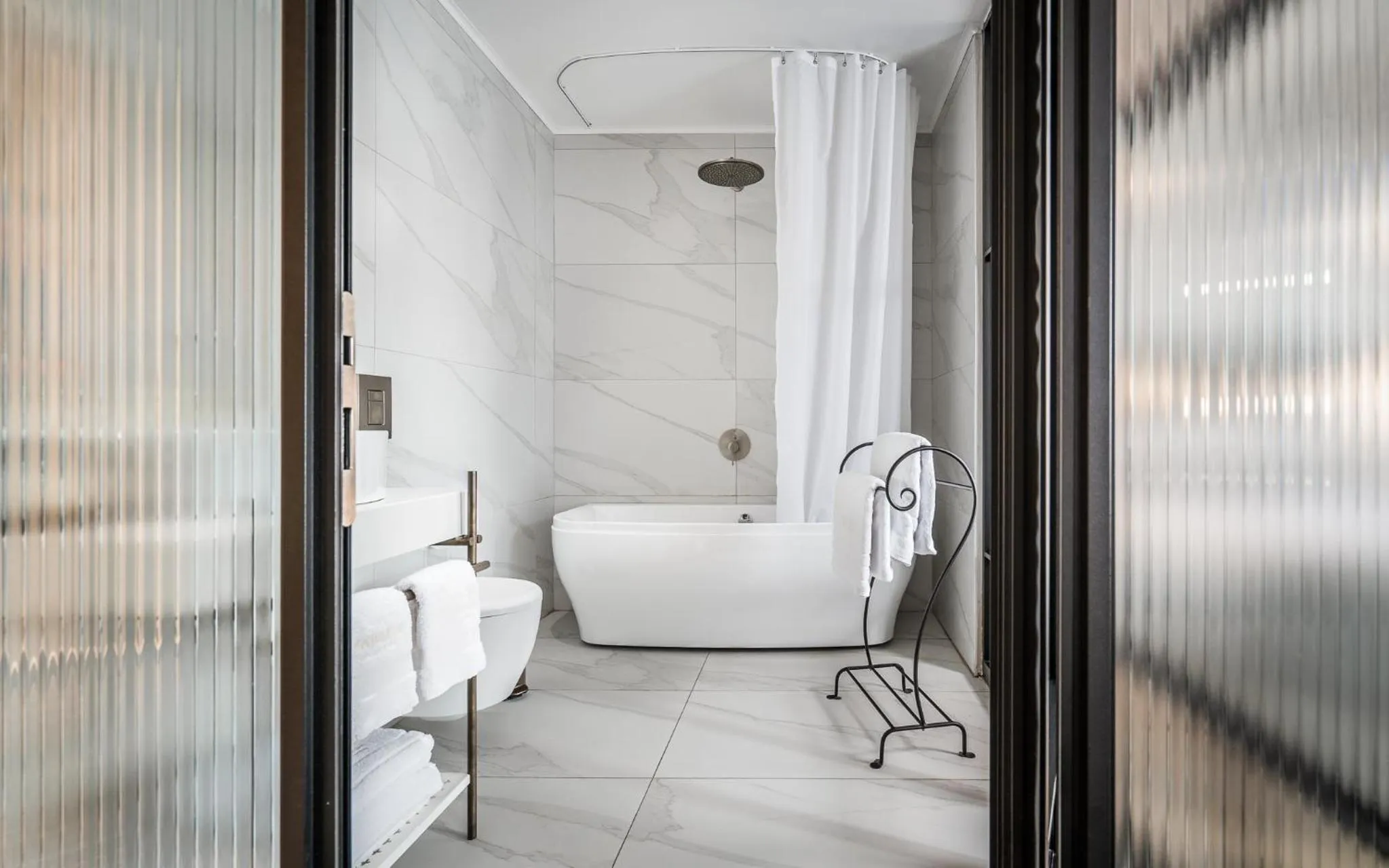 Shower in Zamarin Hotel & Spa