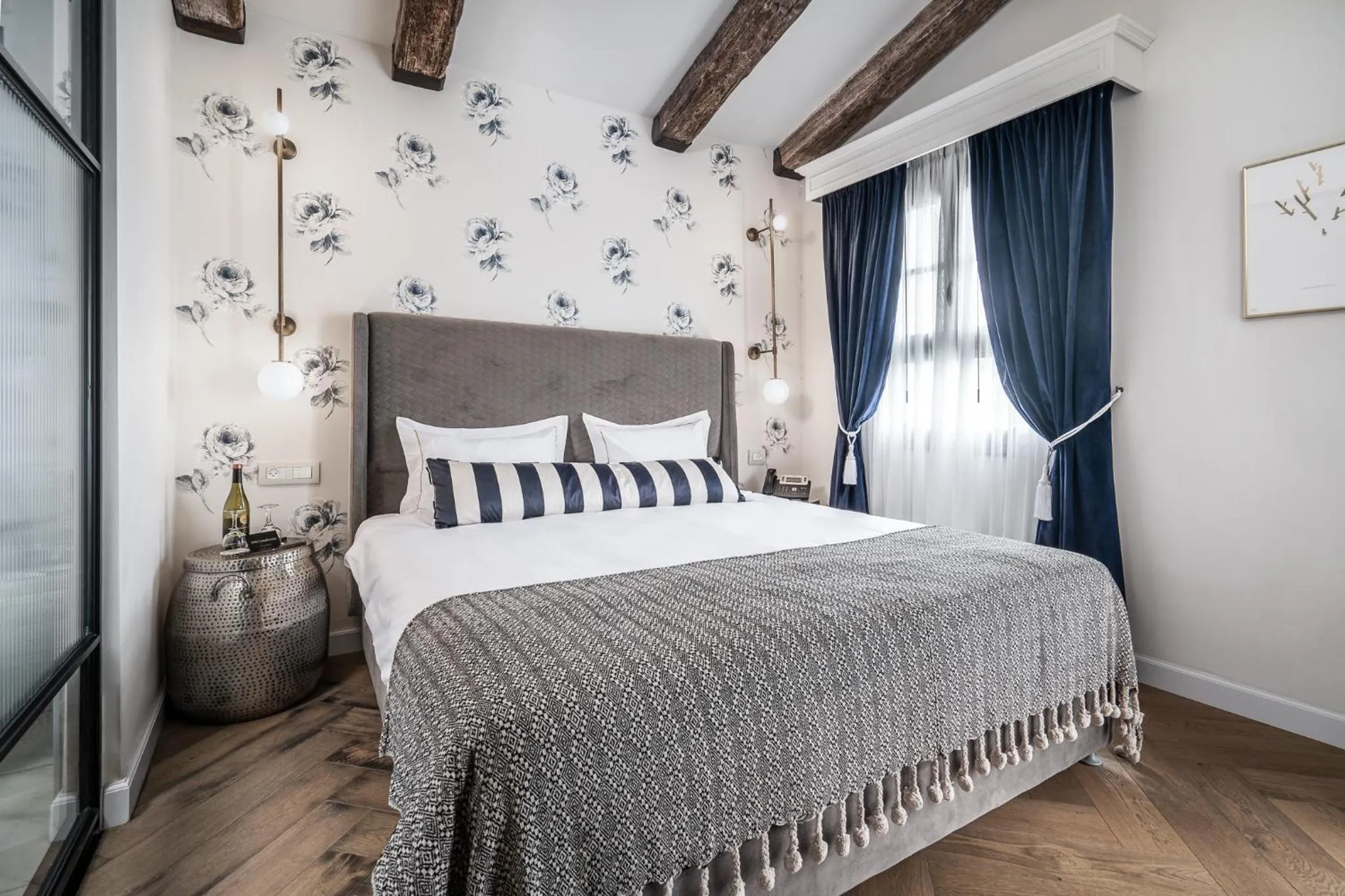 Bed in Zamarin Hotel & Spa