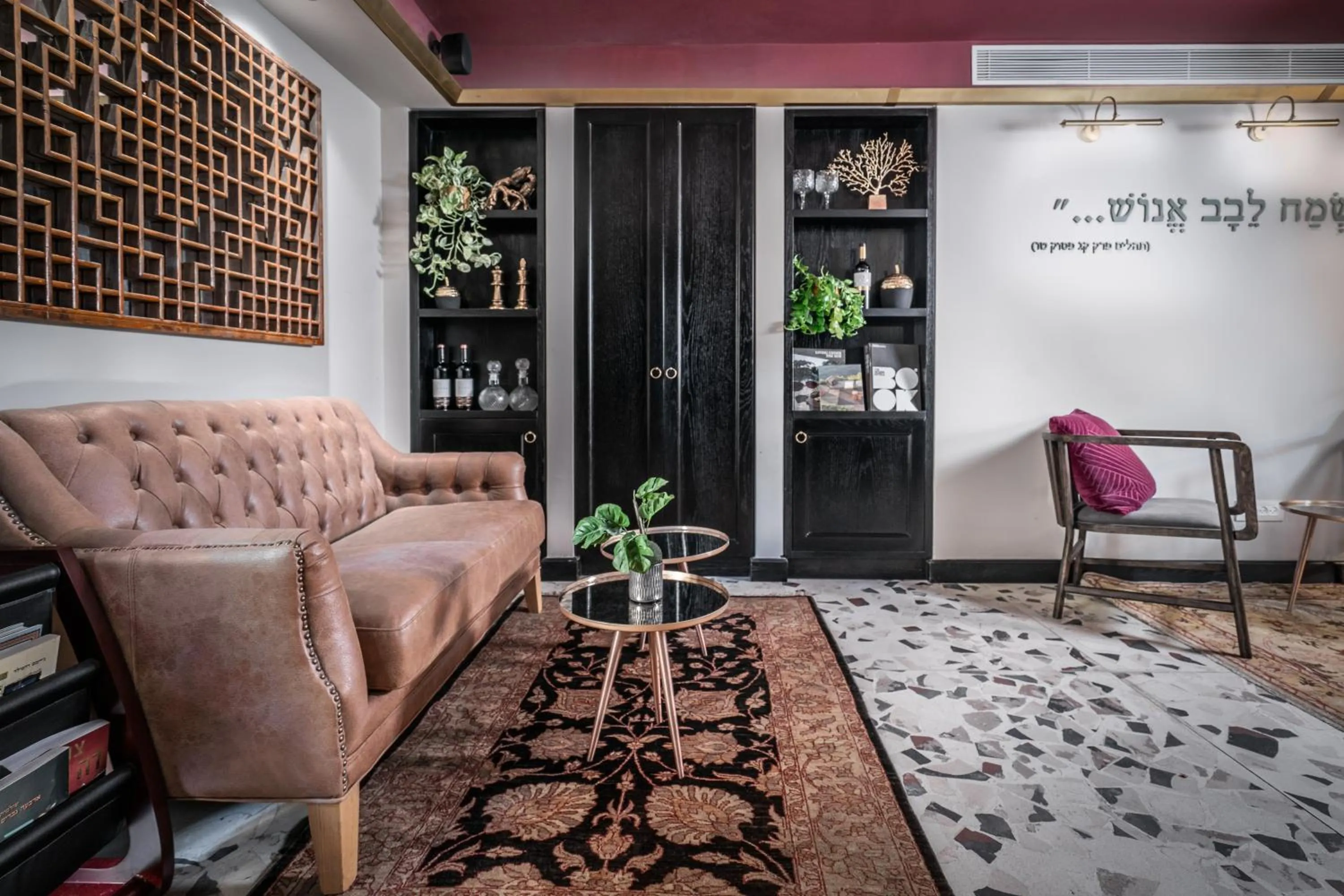 Lobby or reception in Zamarin Hotel & Spa