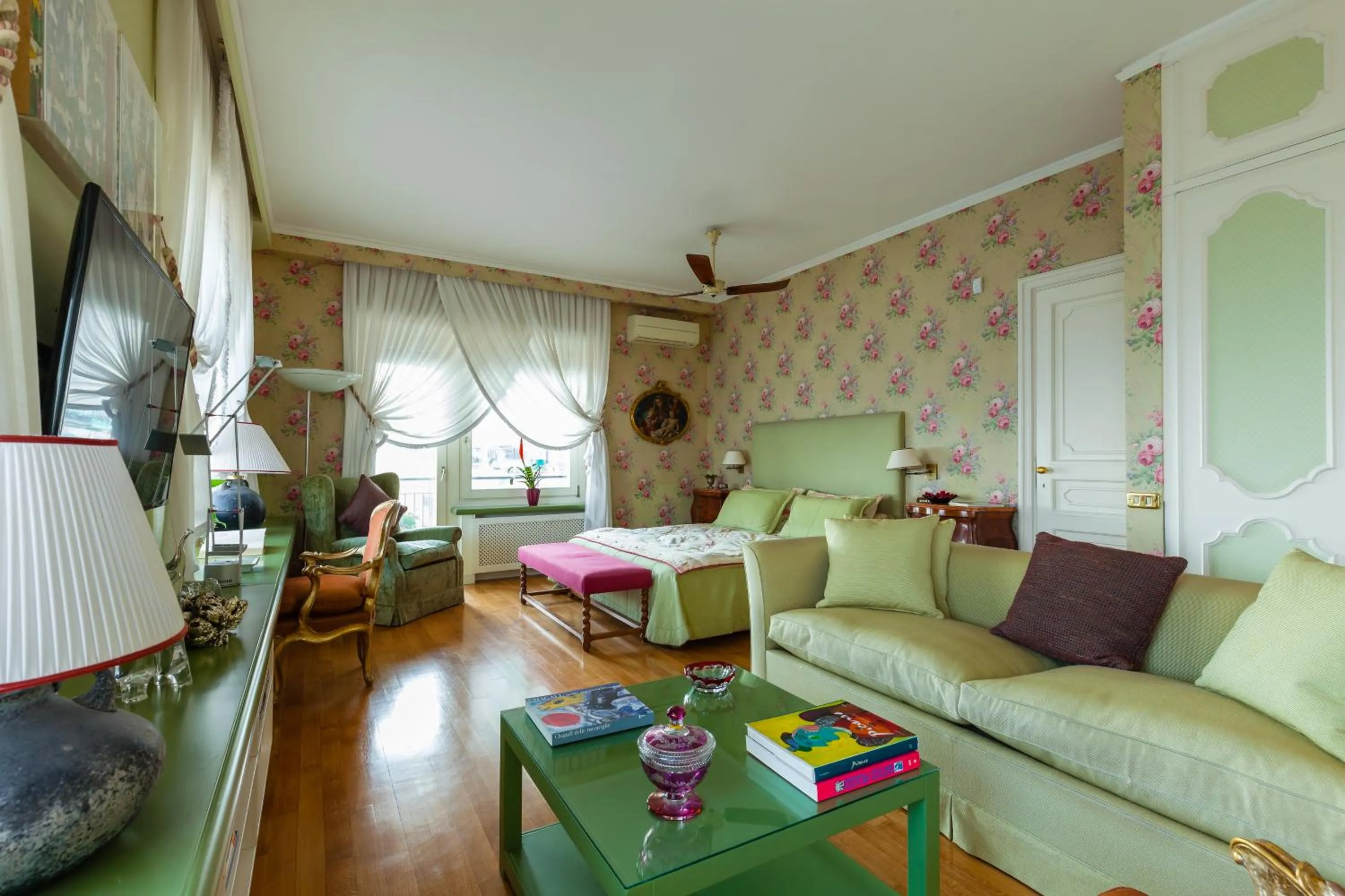 Bedroom in O-House Posillipo by Napoliapartments