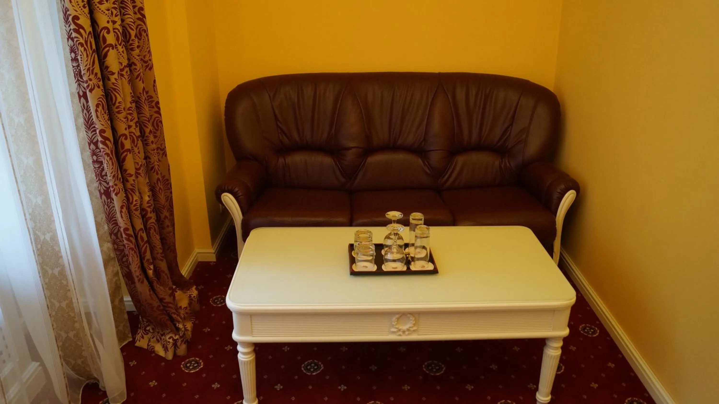 Living room in Complex La Tunuri - Vila Economat