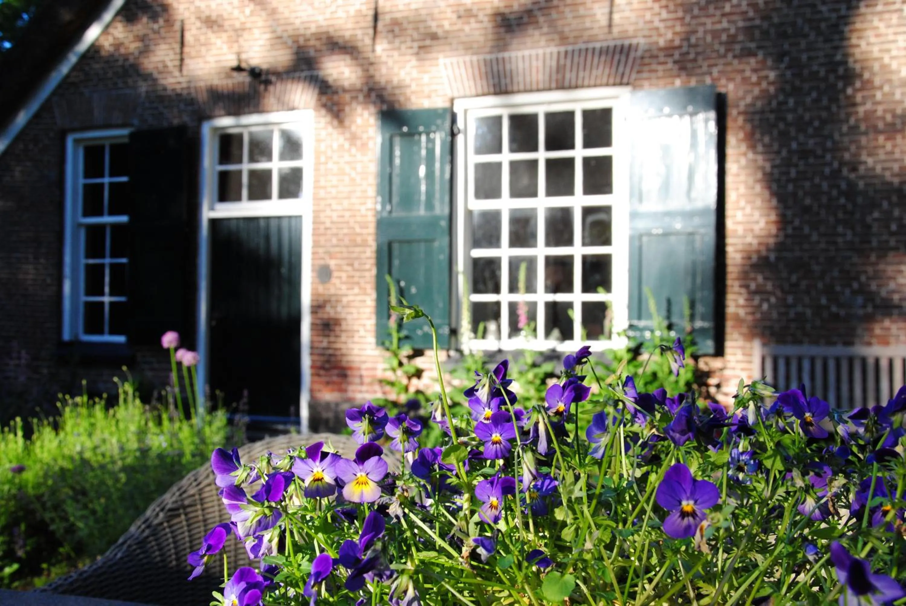 Garden view in Landgoedhoeve Vosbergen