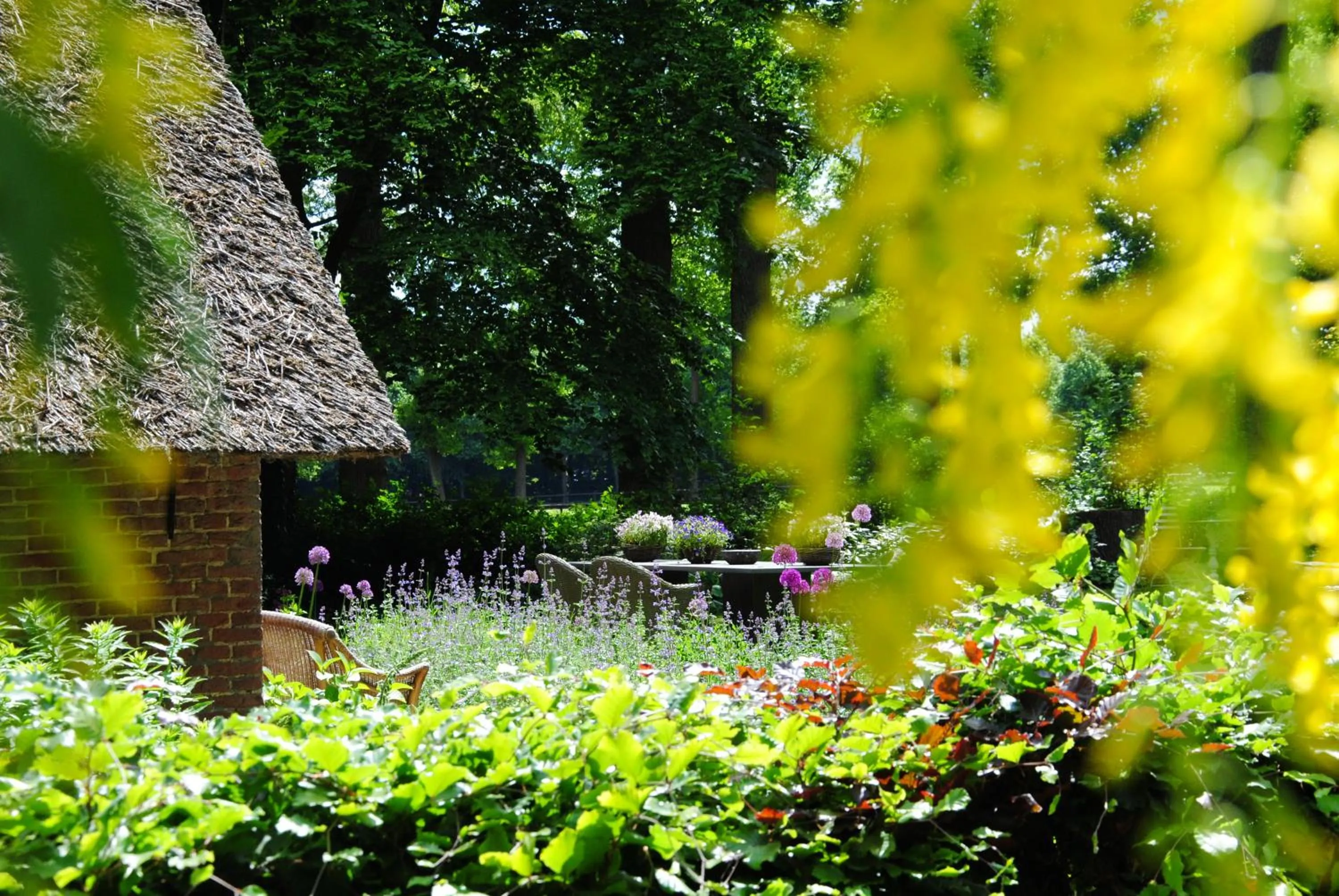 Garden view in Landgoedhoeve Vosbergen