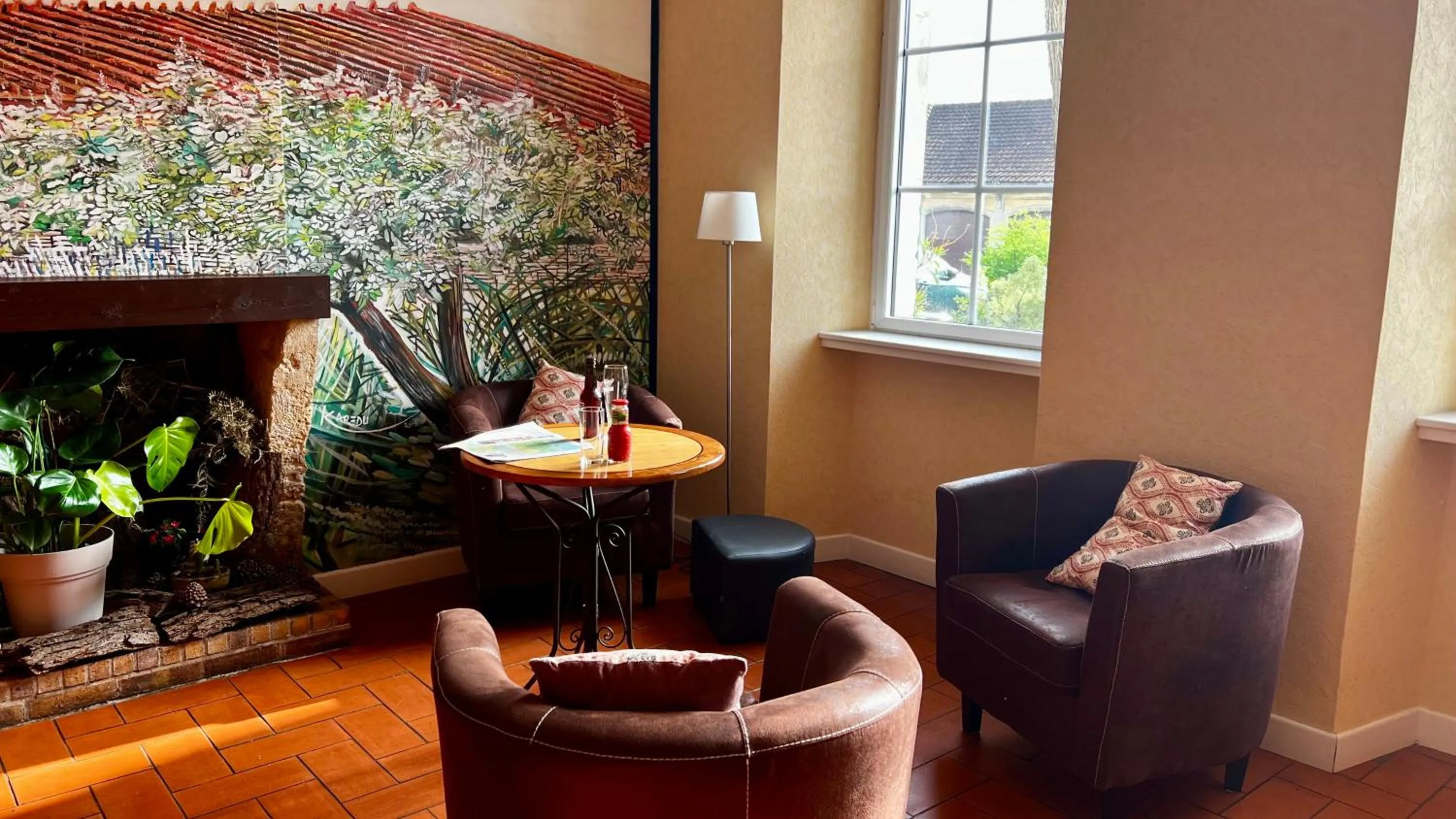 Property building in AUBERGE DU PORCHE