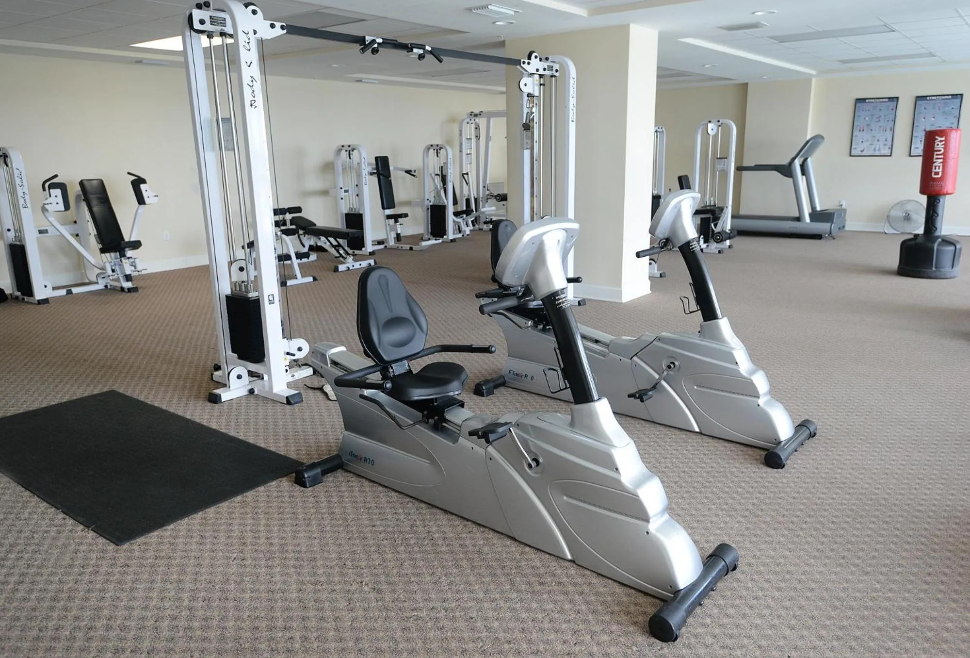 Fitness centre/facilities in Sunrise 2103