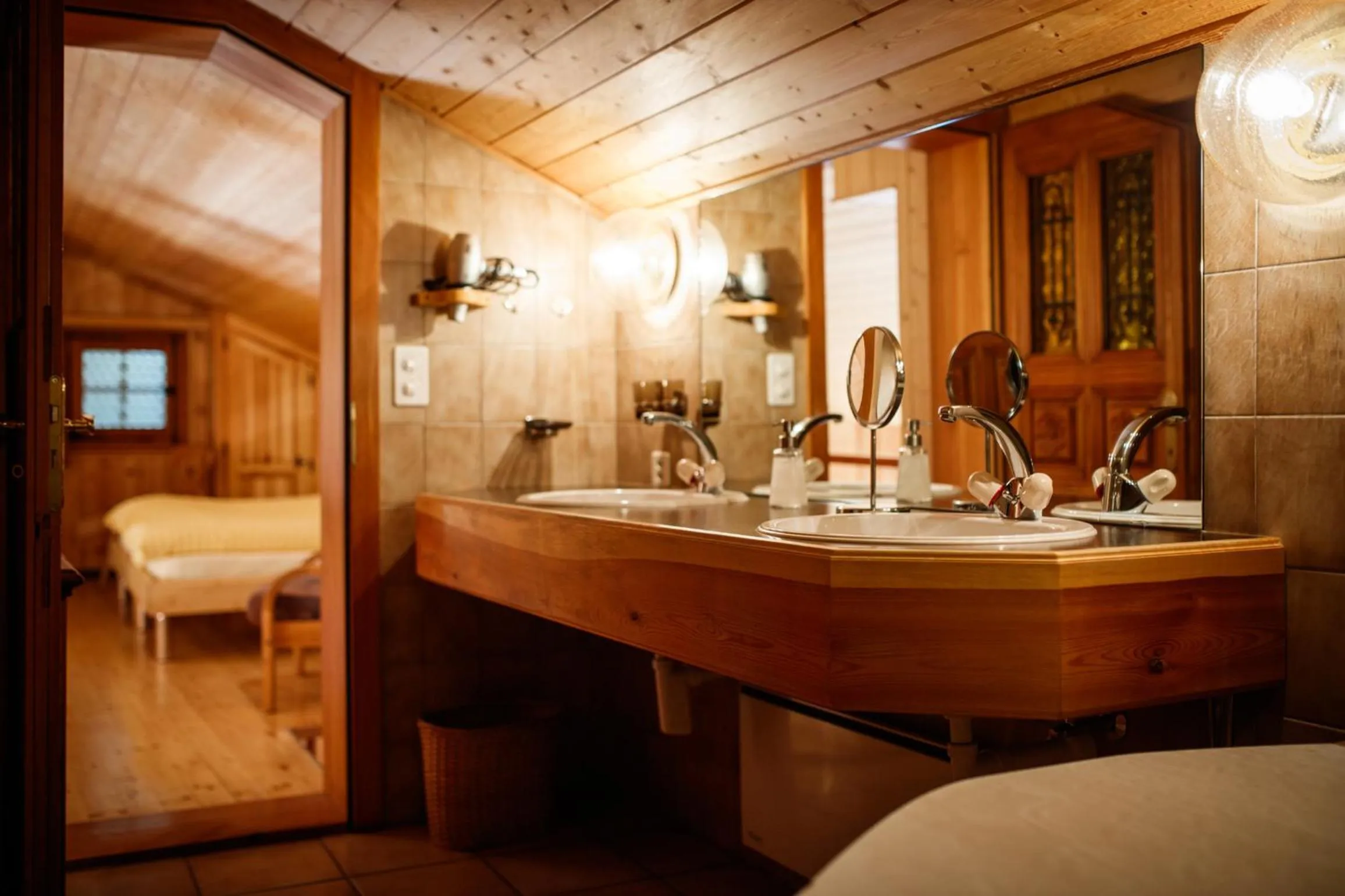 Bathroom in Hotel Nufenen