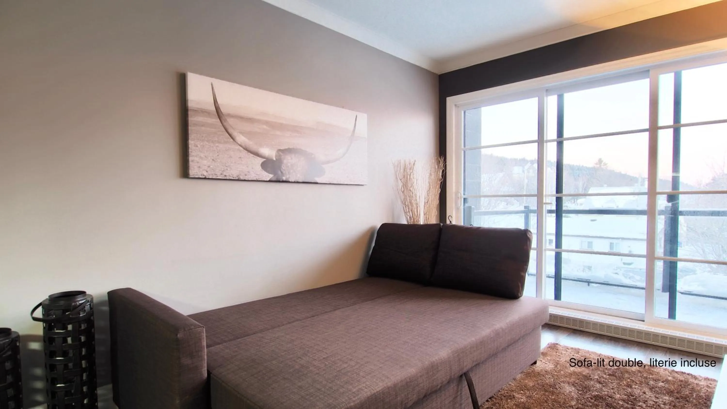 Bed in INITIAL - CAVALIER - Chutes-Montmorency