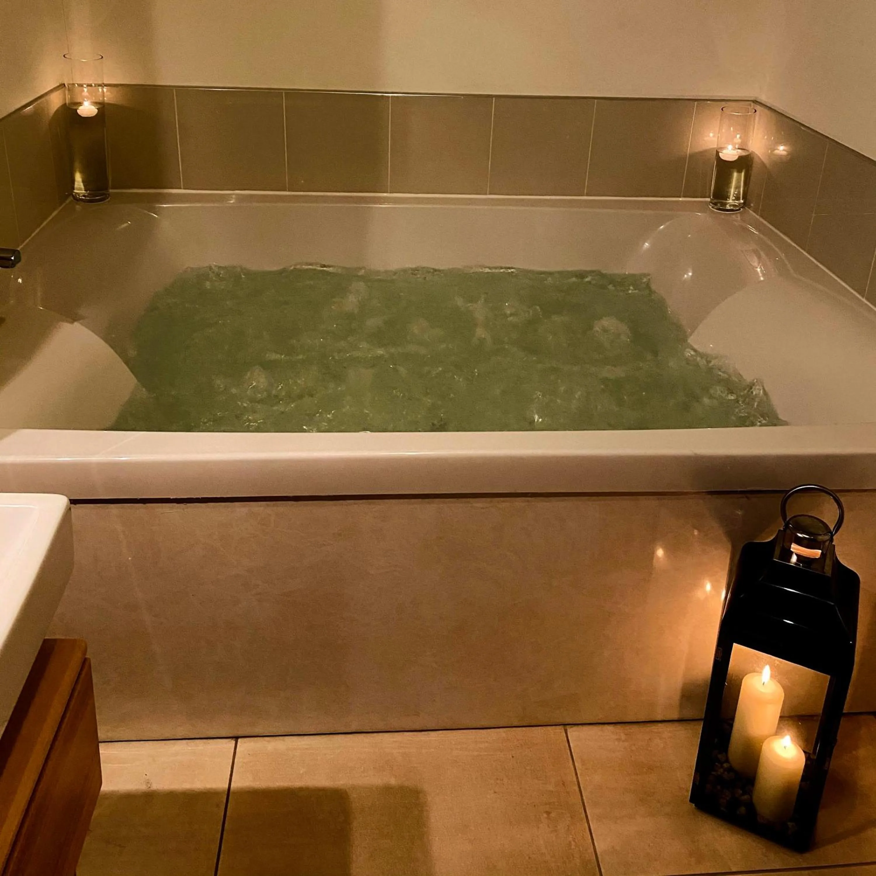 Bath in The Mill House Hotel