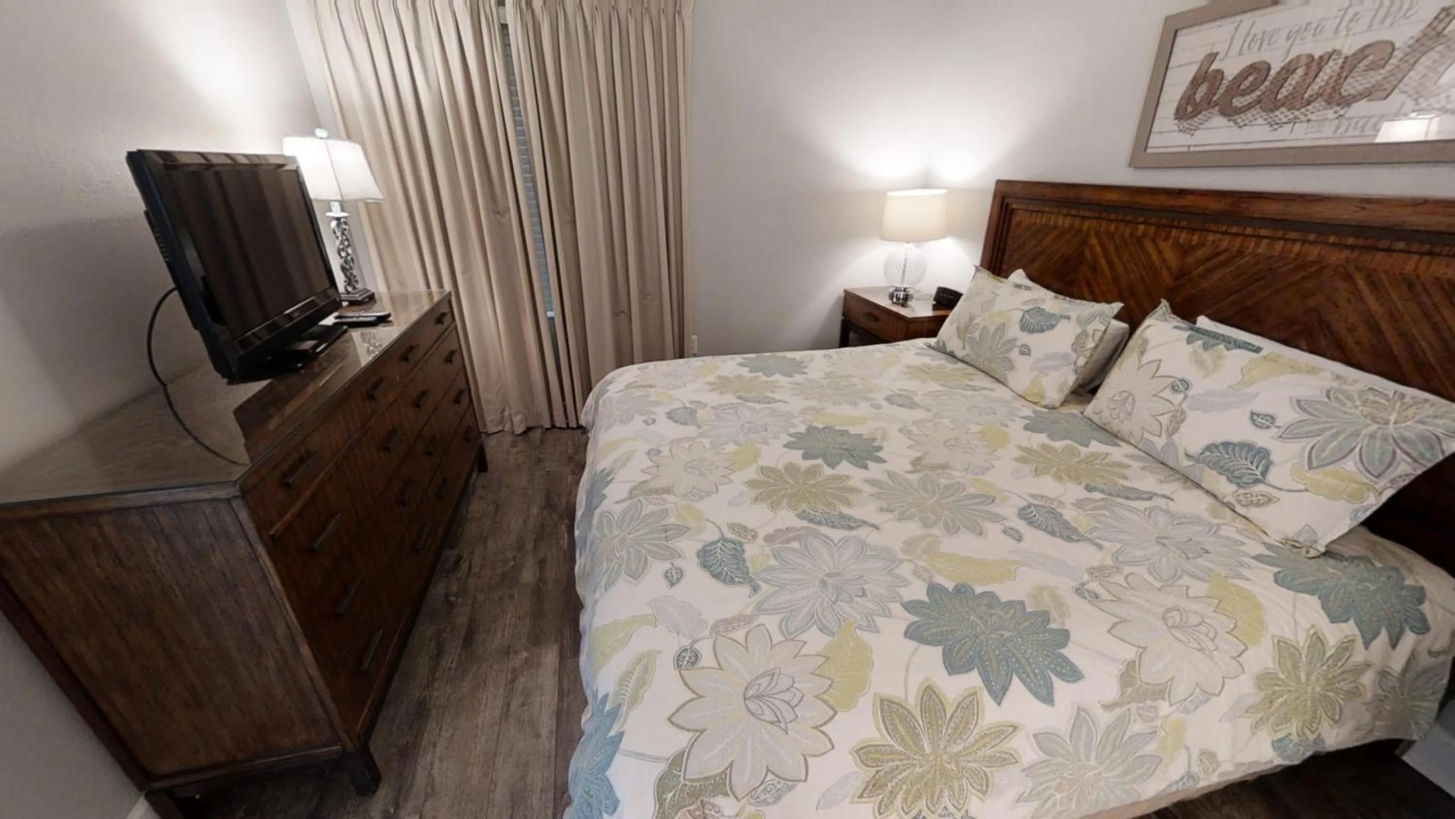 Bed in Tidewater 1216