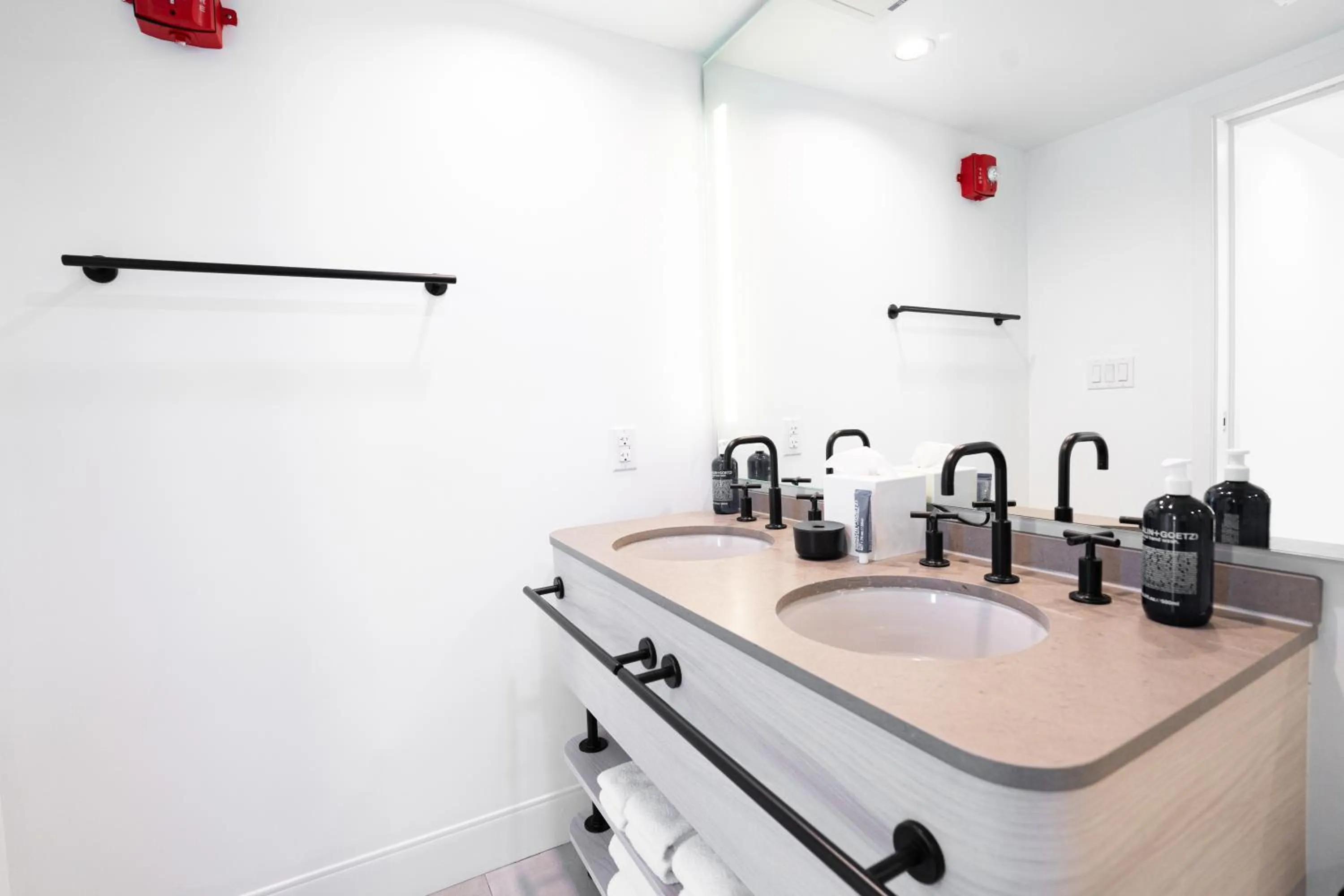 Bathroom in Hotel Greystone - Adults Only