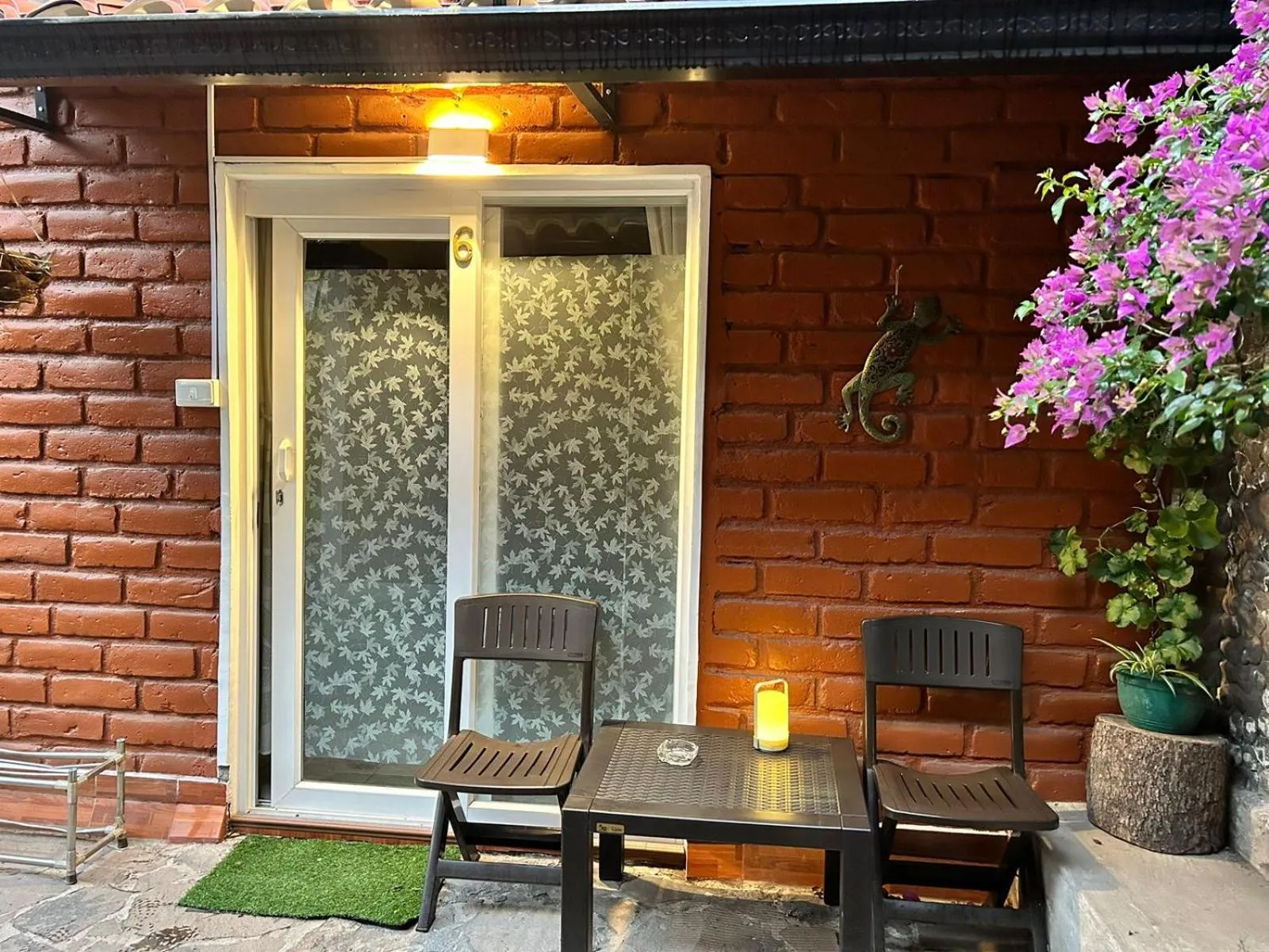 Staff in La Casa del Molino Blanco B&B