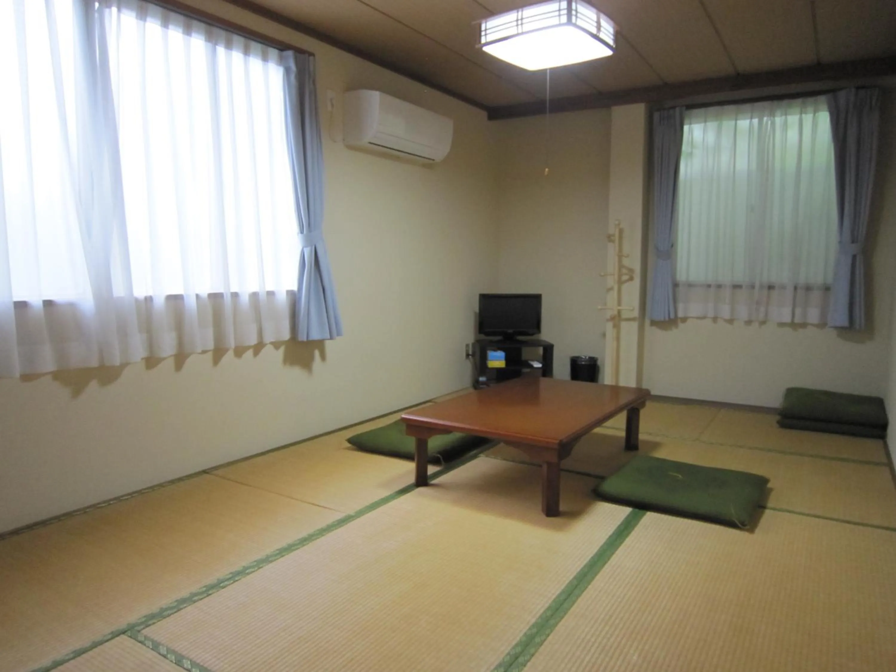 Seating area in Pension Kitashirakawa