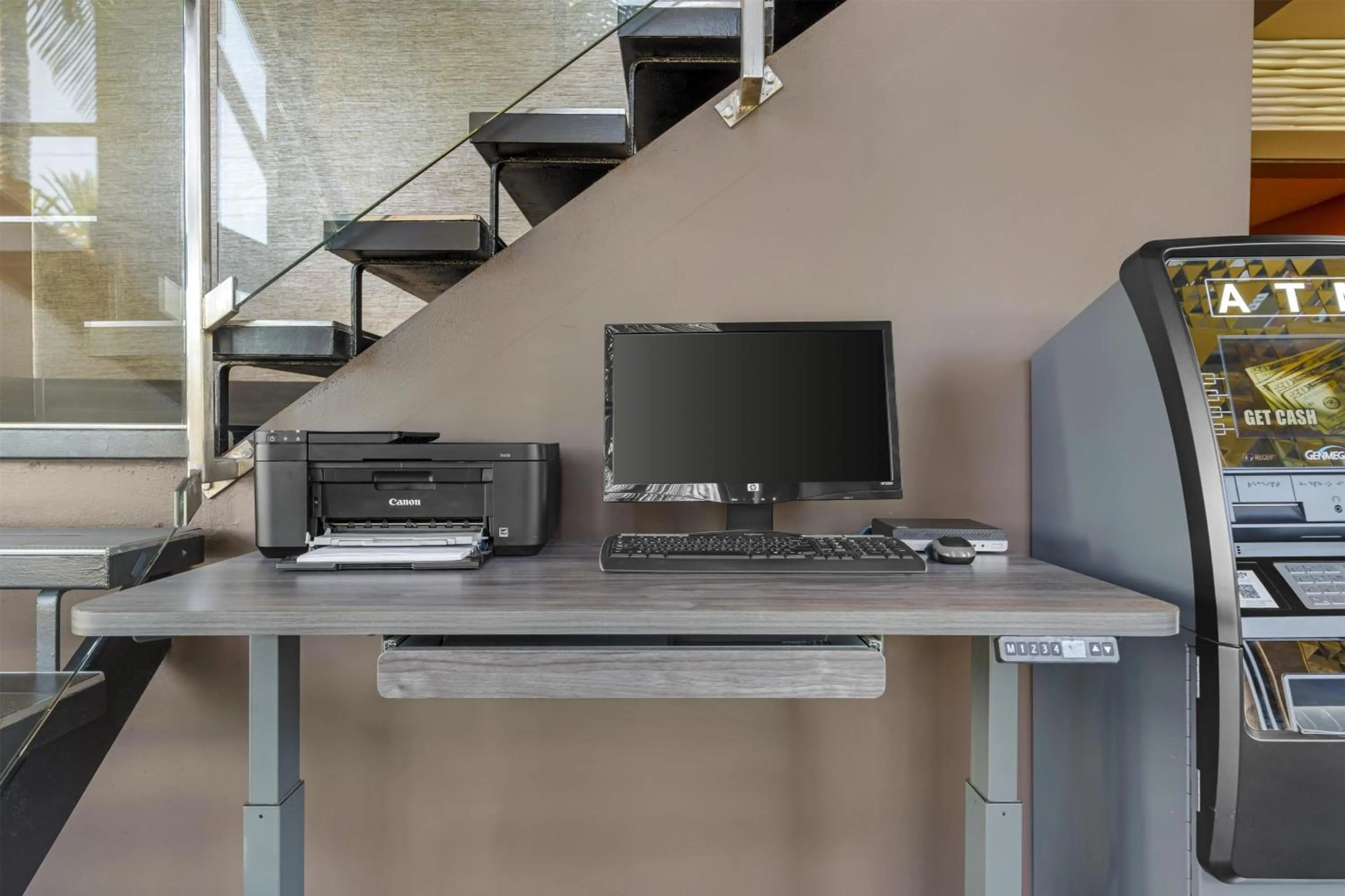 Business facilities in Best Western Plus Stovall's Inn