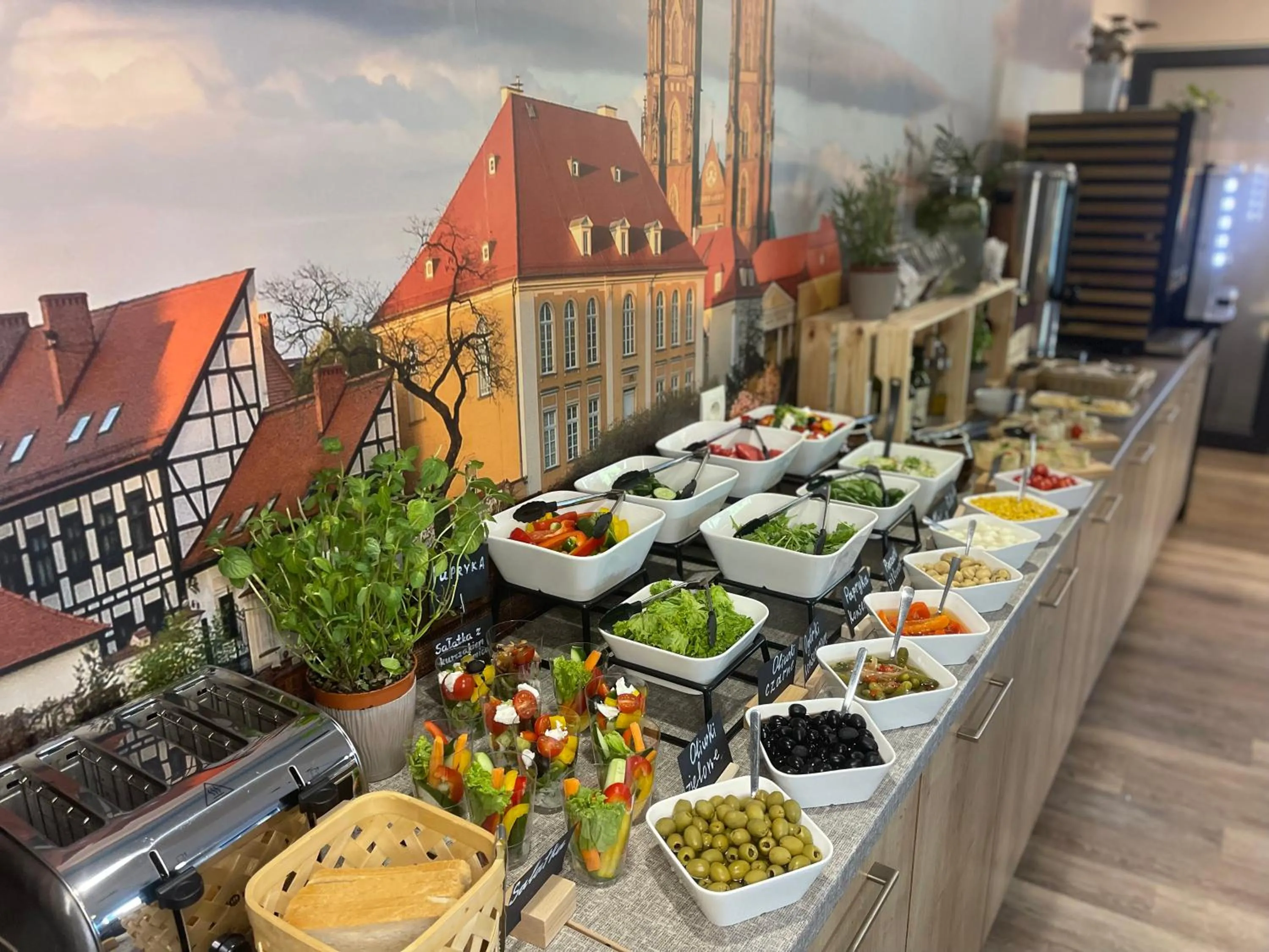 Buffet breakfast in Boutique Hotel's Kwiska - Legnicka