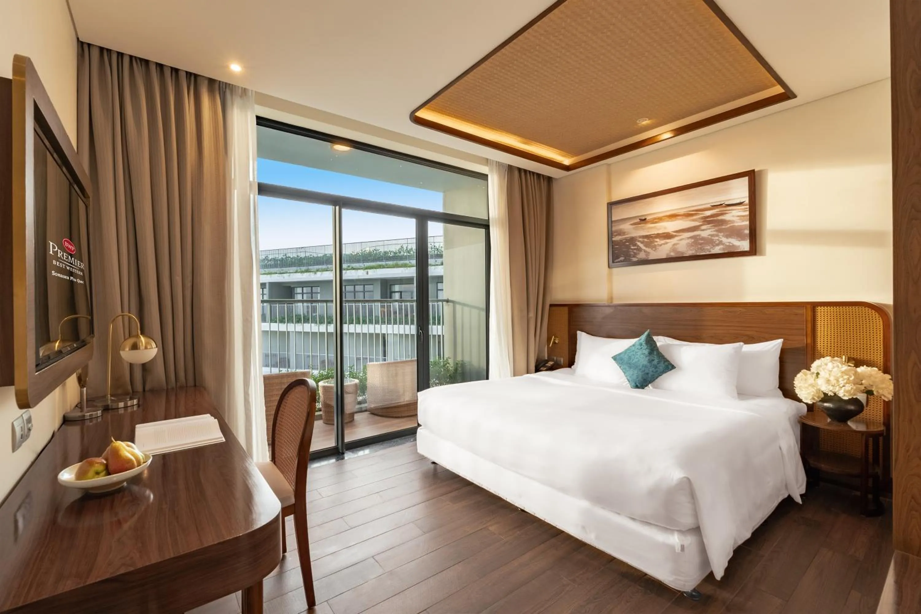 Bedroom, Bed in Best Western Premier Sonasea Phu Quoc