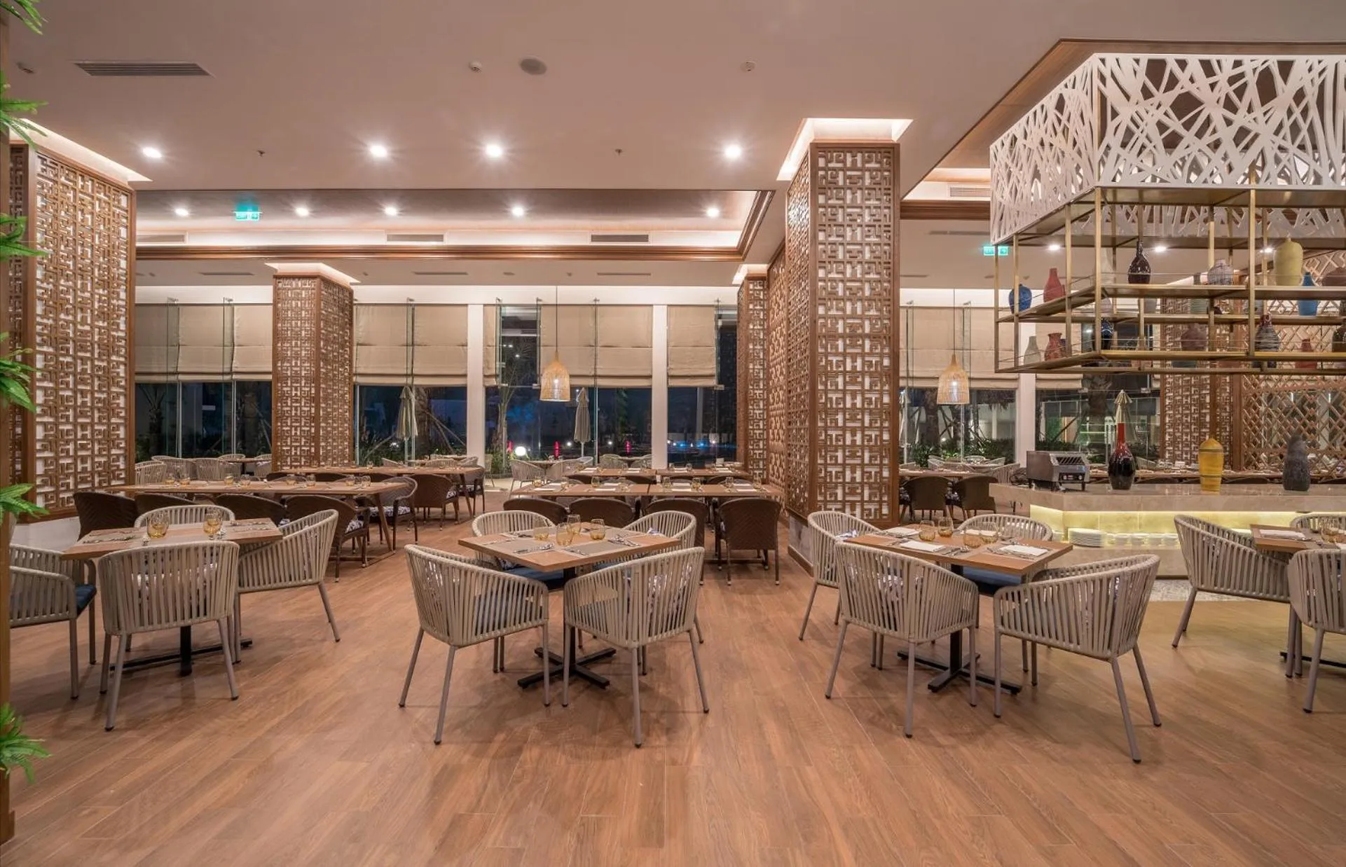 Restaurant/places to eat in Best Western Premier Sonasea Phu Quoc