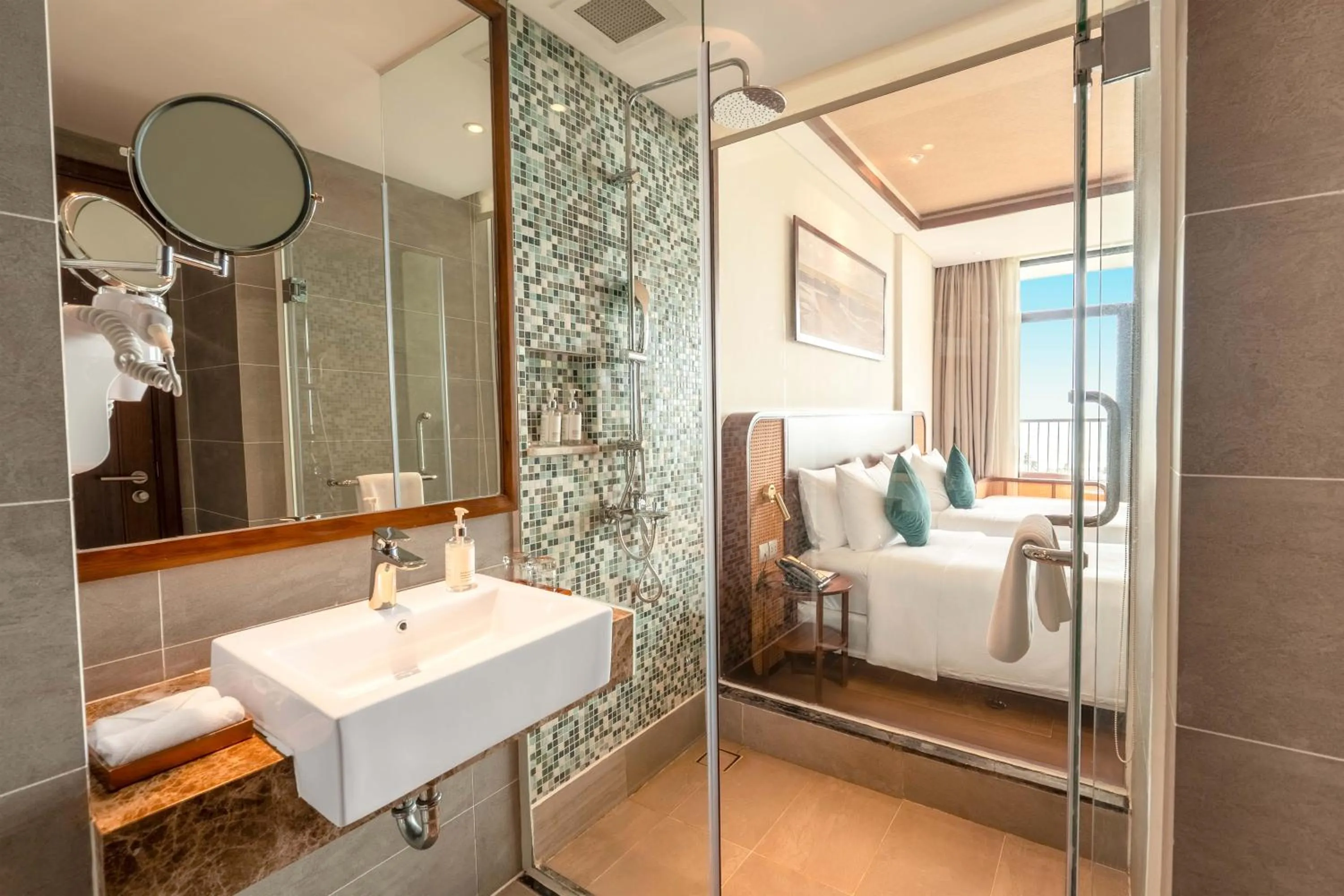 Shower, Bed in Best Western Premier Sonasea Phu Quoc
