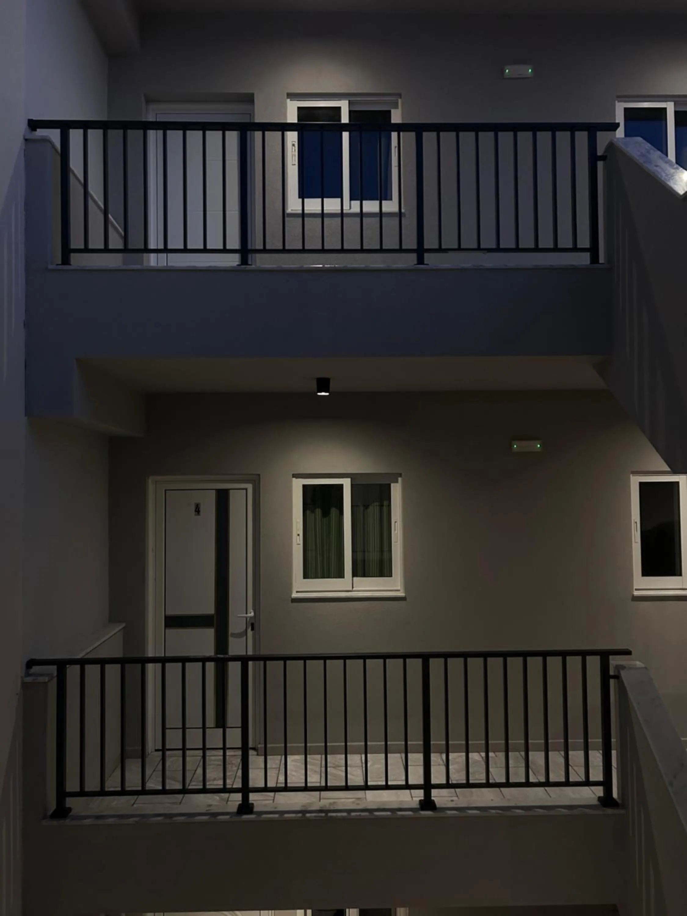 George Deluxe Apartments