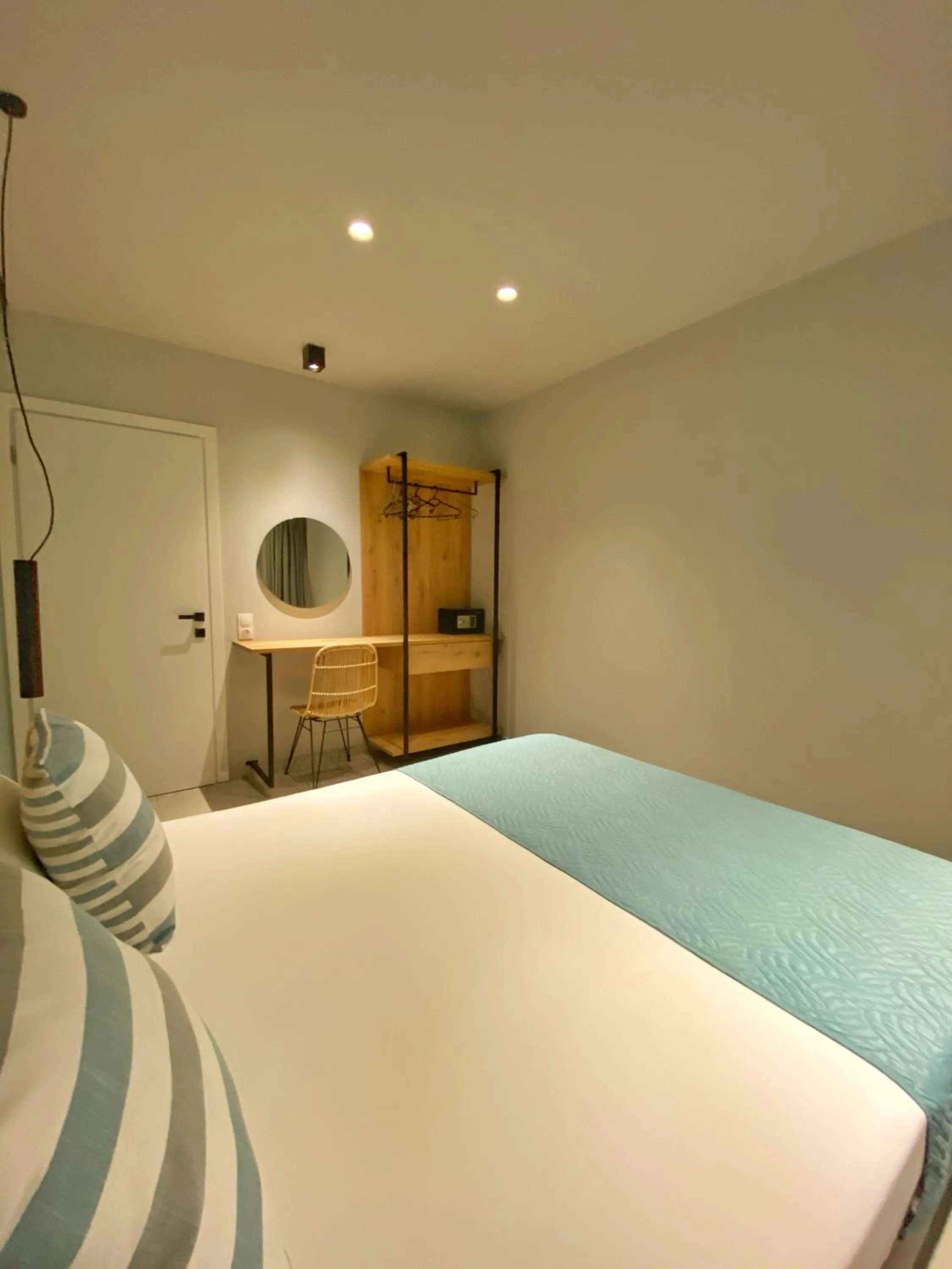 Bedroom, Bed in George Deluxe Apartments