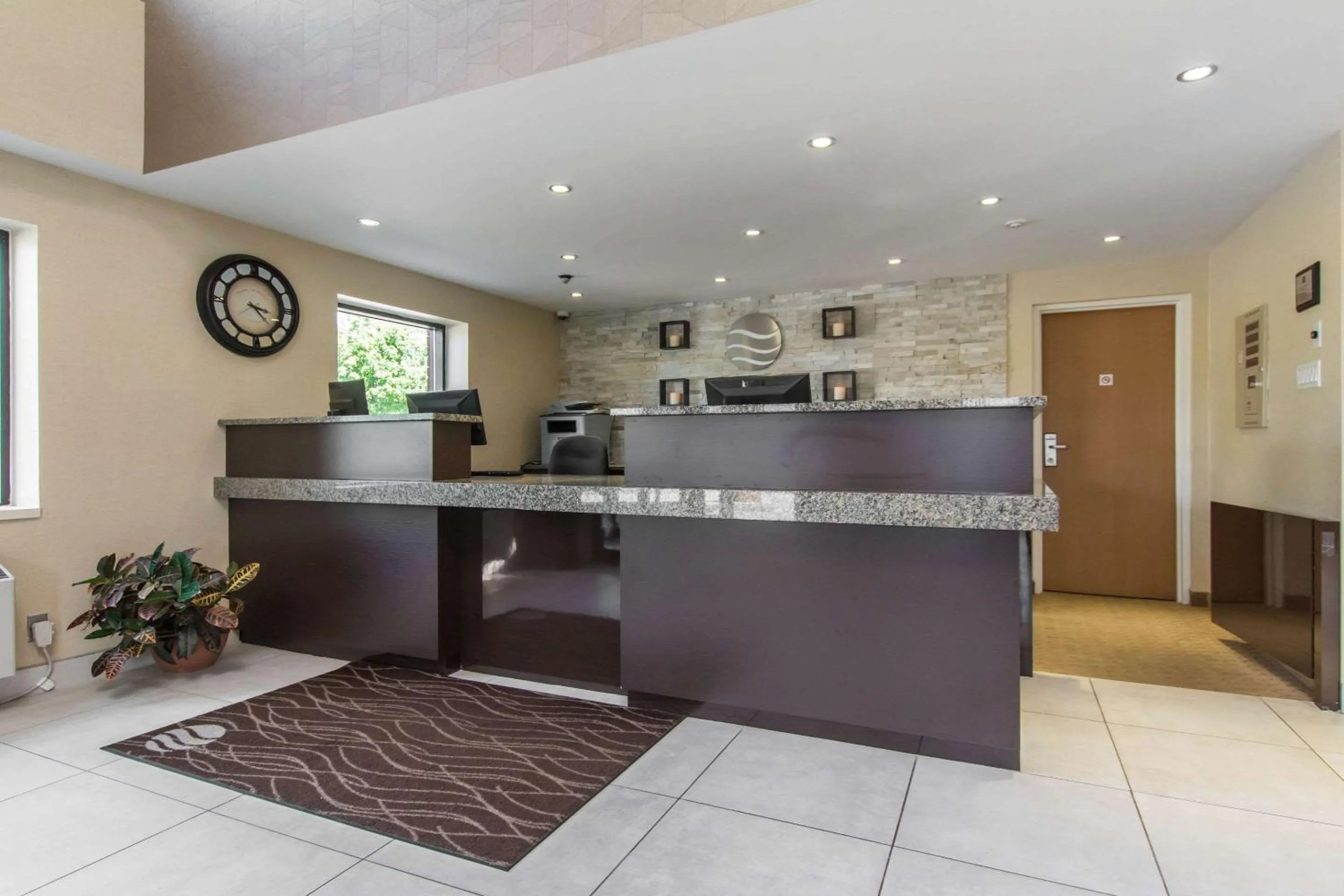 Lobby or reception in Comfort Inn
