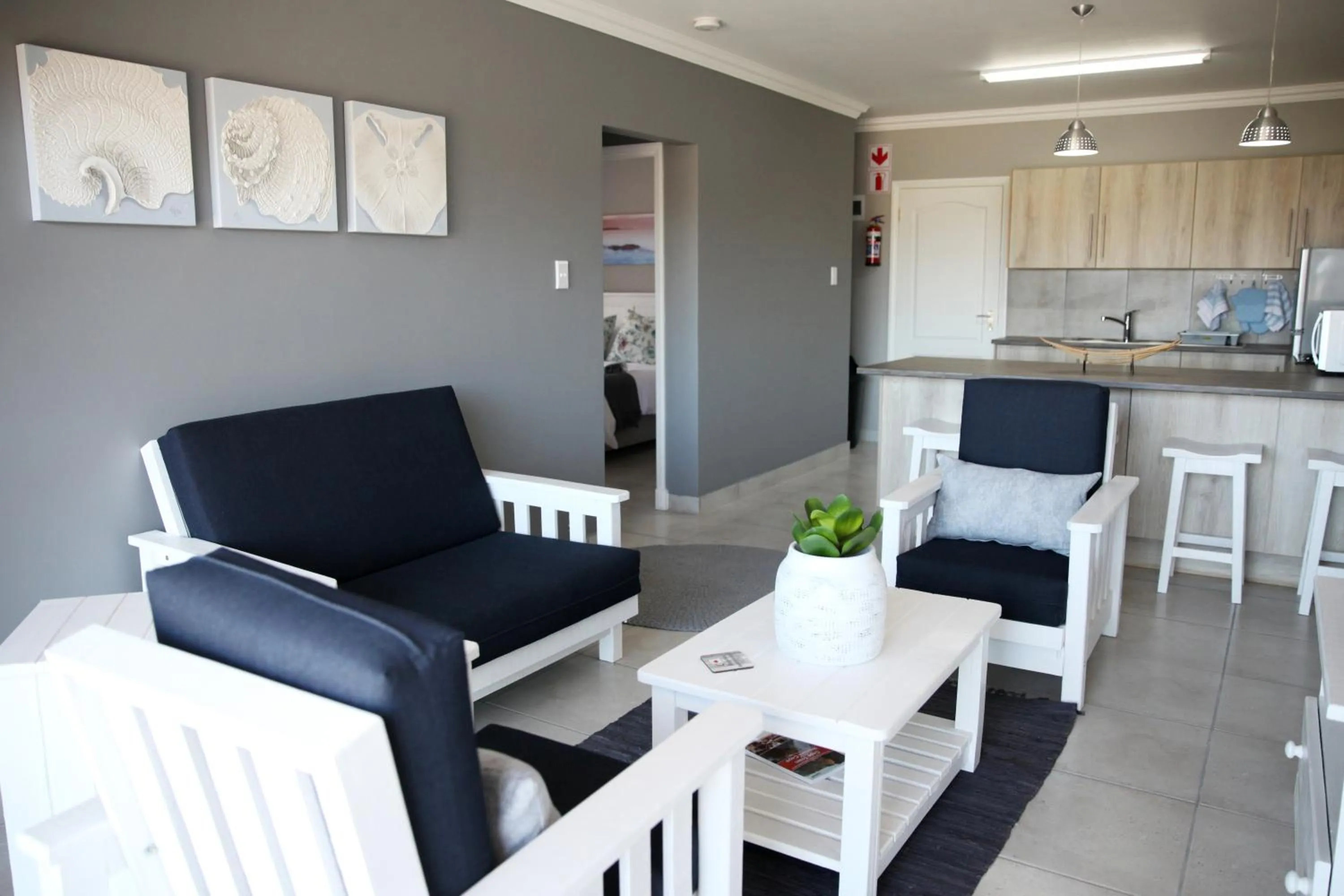 Mari-Amor Self-Catering Apartments