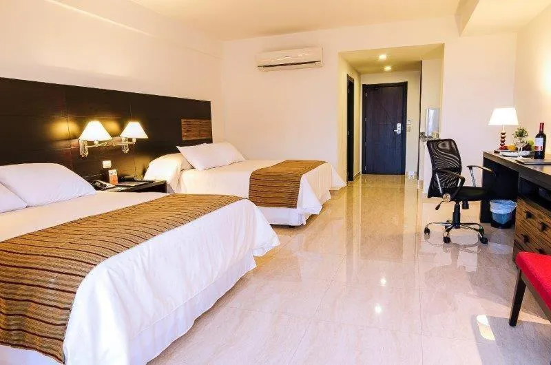Photo of the whole room, Bed in Hotel Balandra