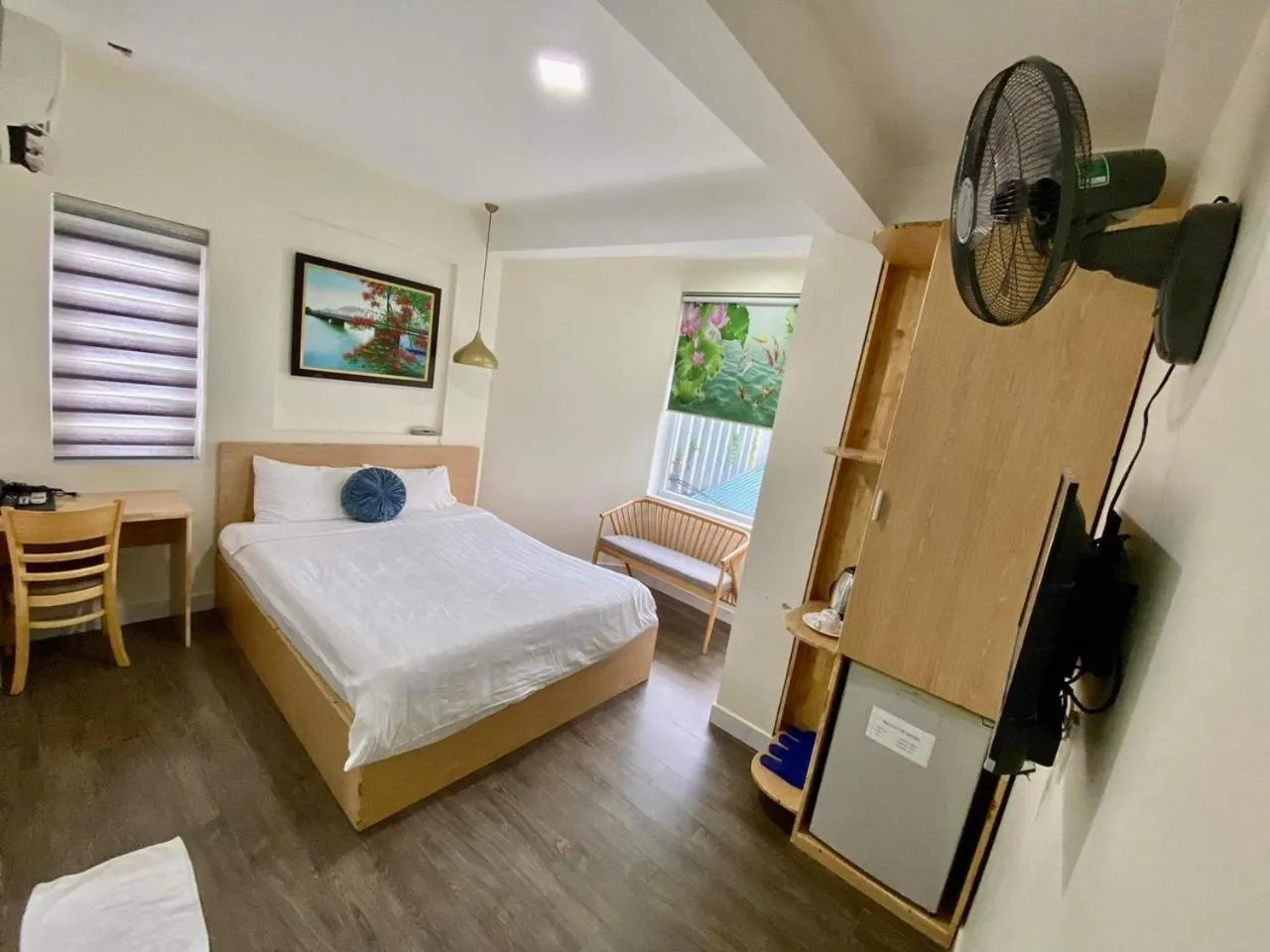 Bed in Hue Four Seasons Hotel