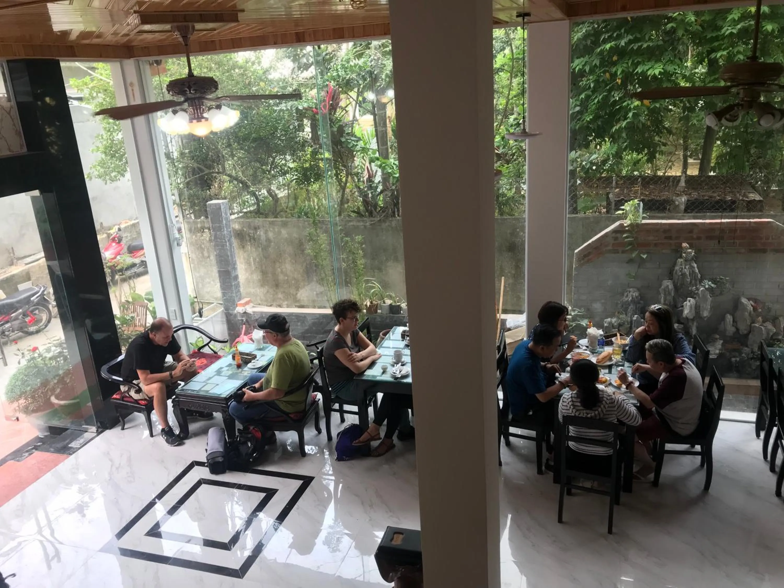 Restaurant/places to eat in Hue Four Seasons Hotel