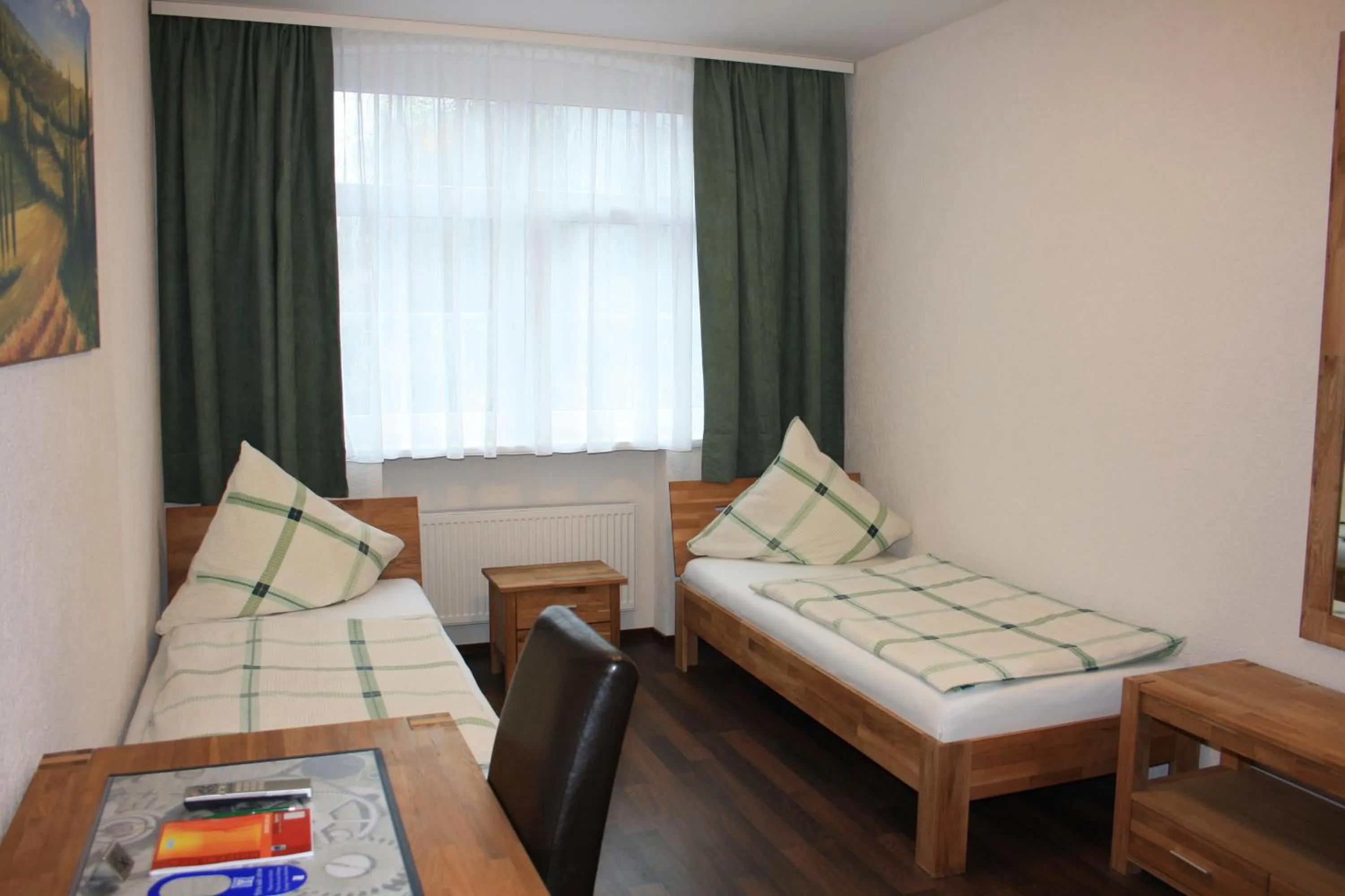 Bedroom, Bed in Isenburger Hof