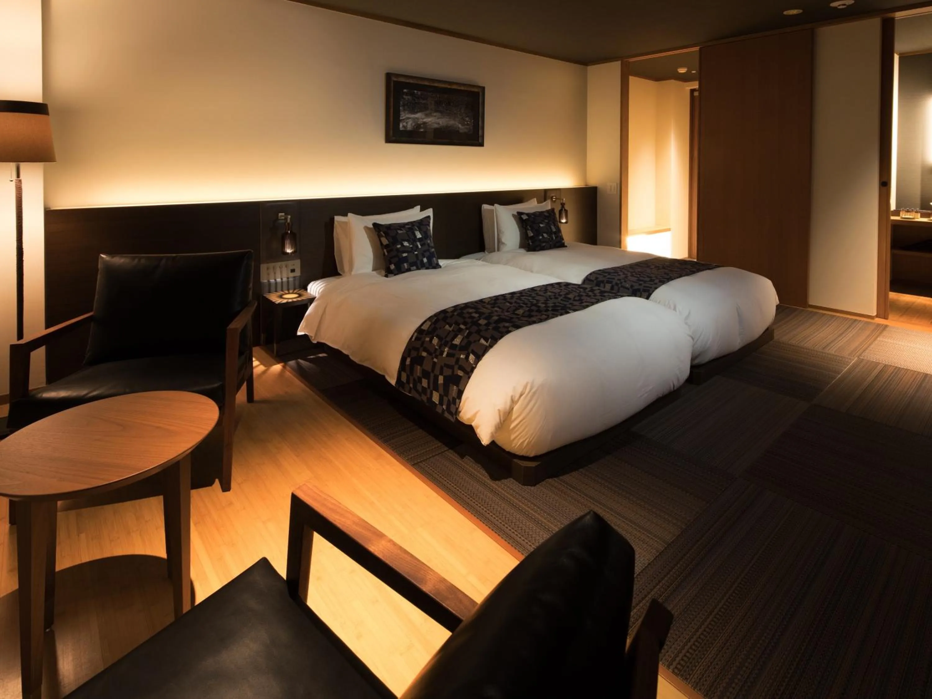 Bed in barhotel Hakone Kazan