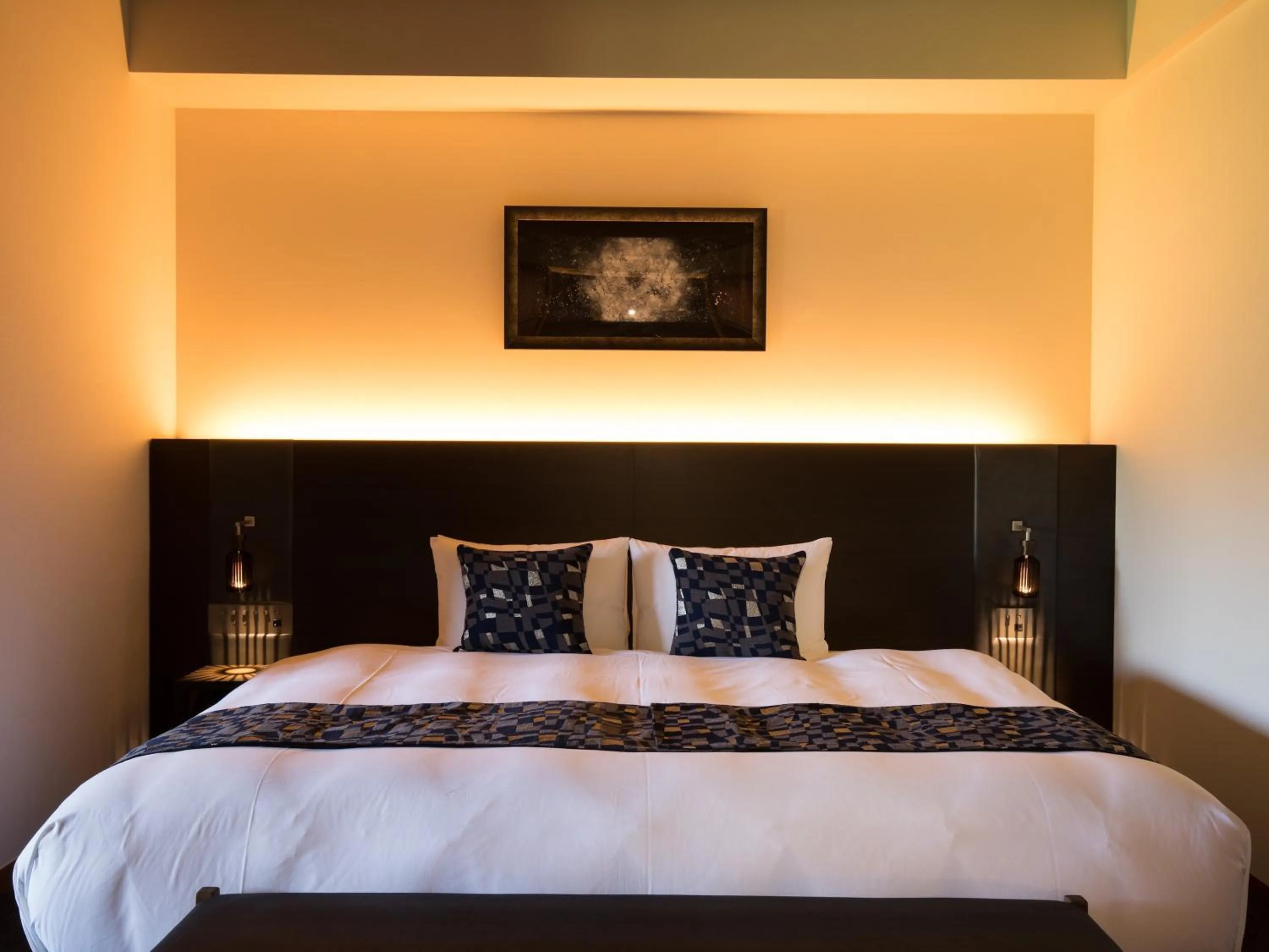 Bed in barhotel Hakone Kazan